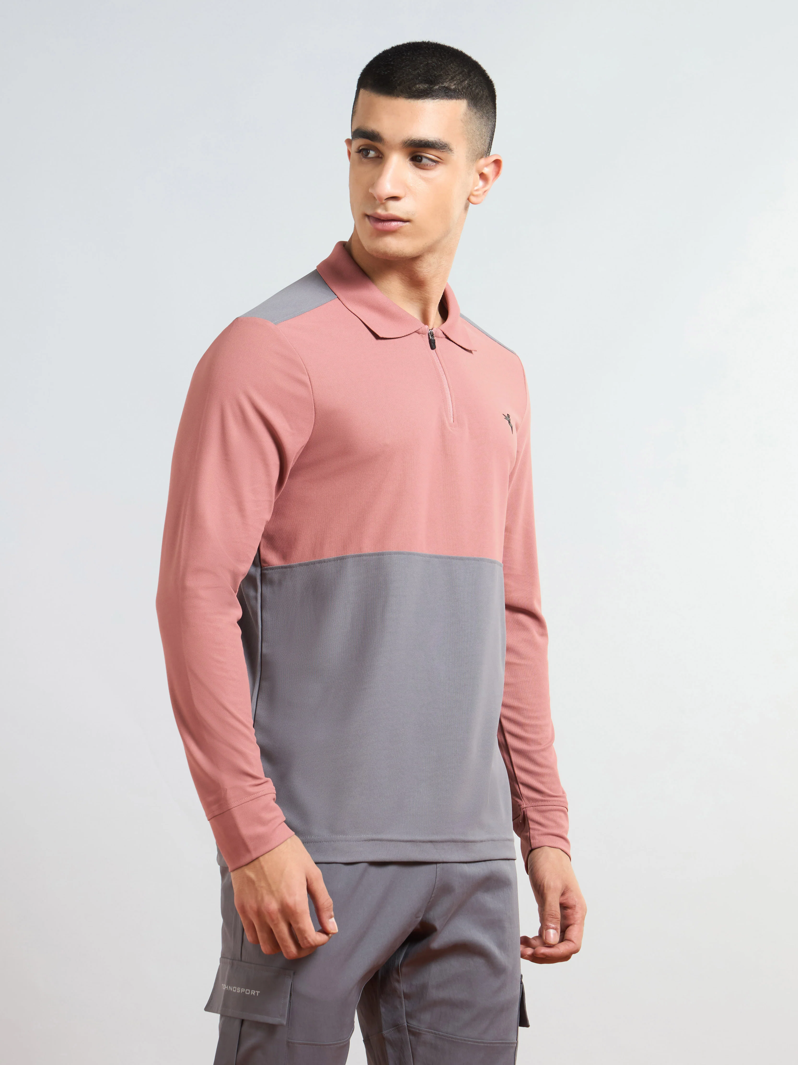 Men Colorblock Slim Fit Polo T-shirt with MATPIQ - Image 4