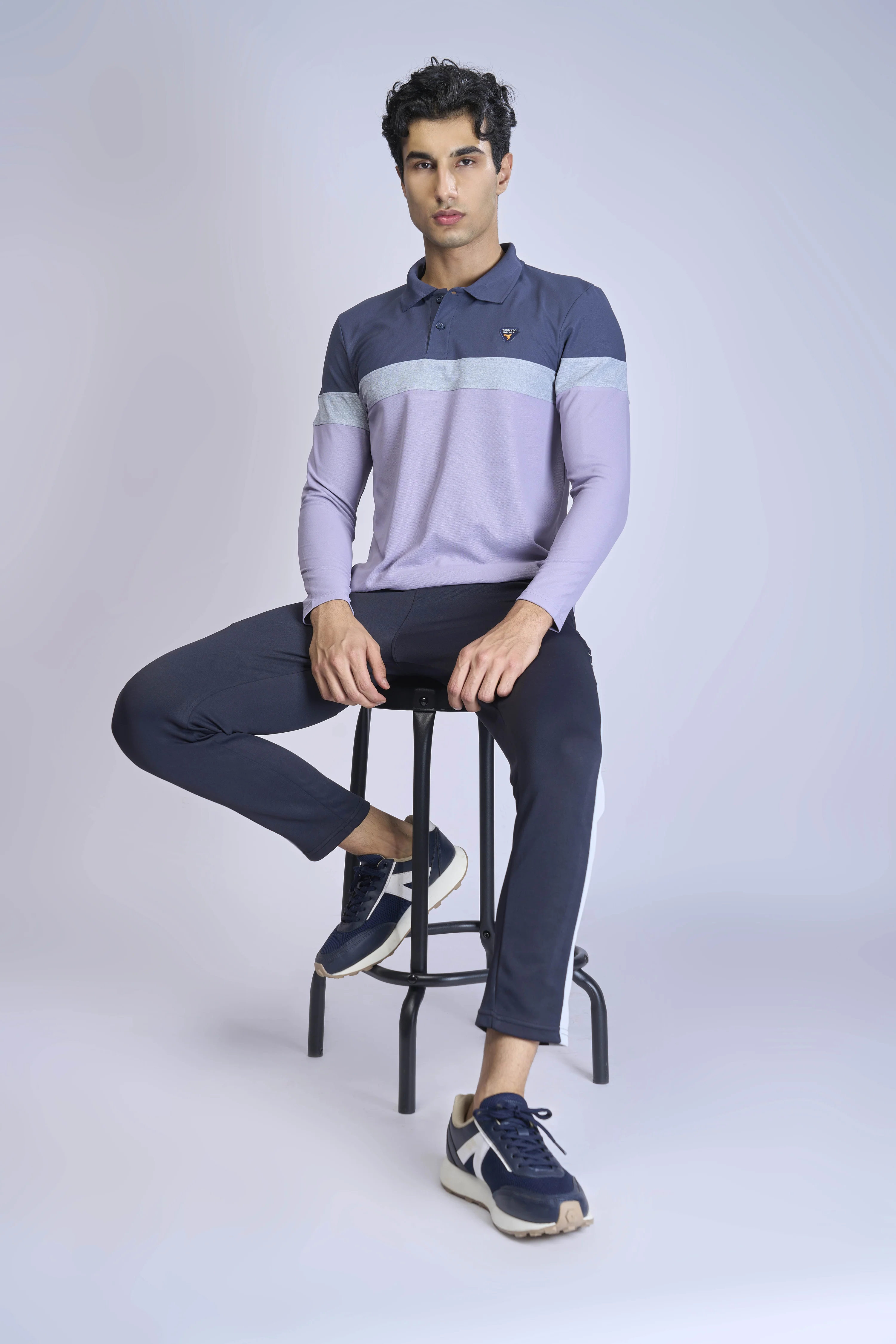 Men Colorblock Slim Fit Polo T-shirt with MATPIQ - Image 4