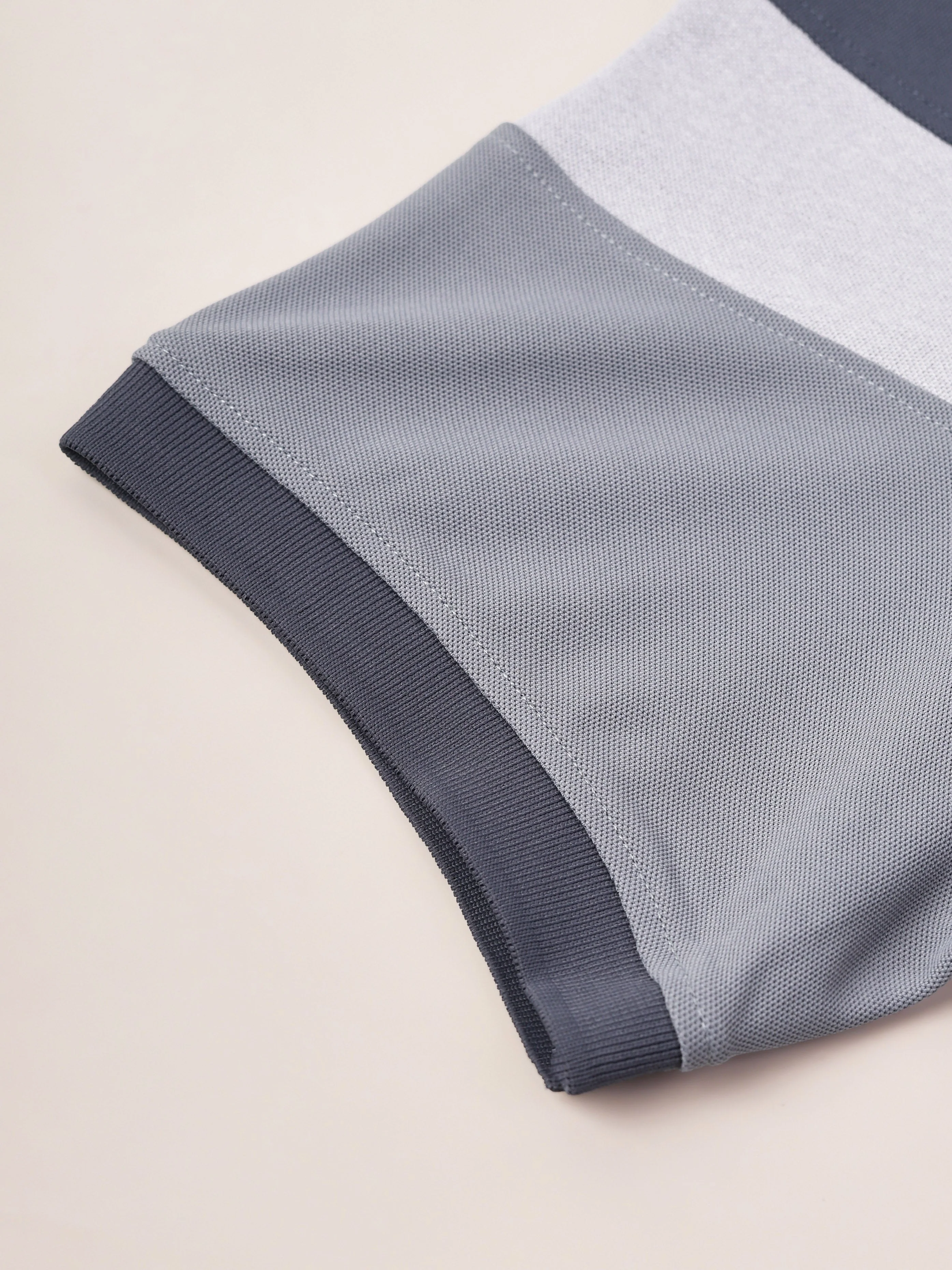 Men Colorblock Slim Fit Polo T-shirt with MATPIQ - Image 7