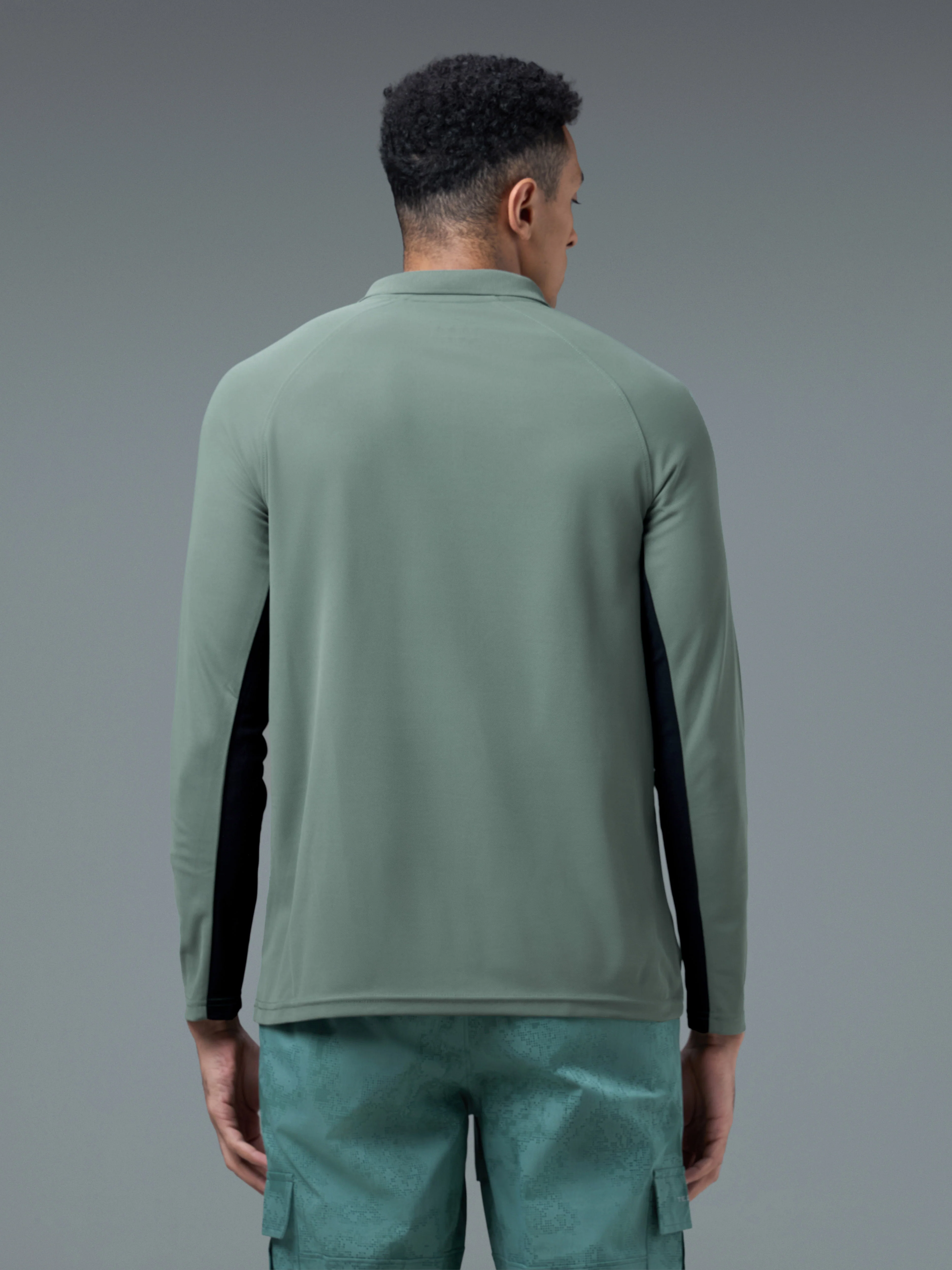 Men Colorblock Slim Fit Polo T-shirt with MATPIQ - Image 3