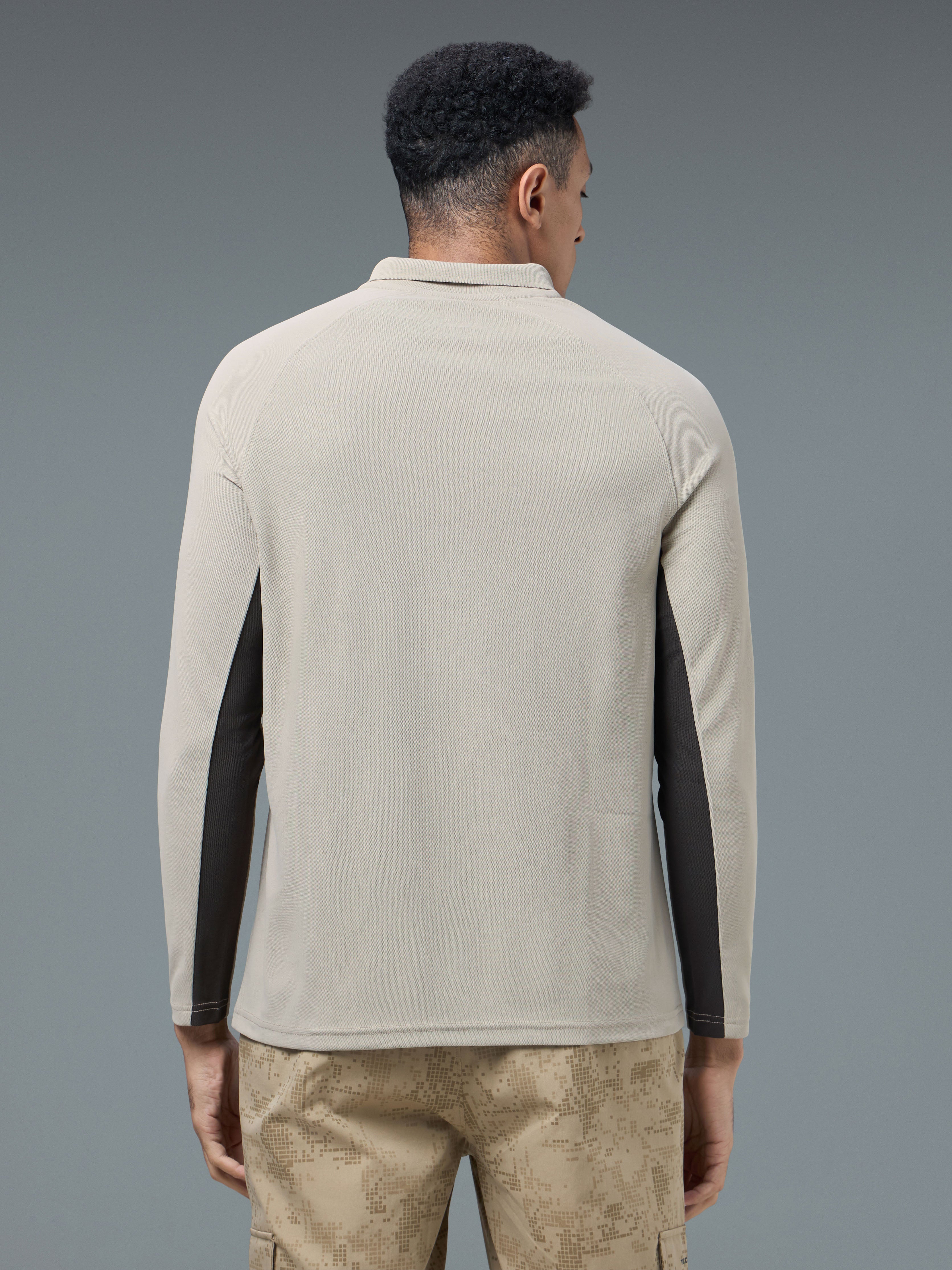 Men Colorblock Slim Fit Polo T-shirt with MATPIQ - Image 2