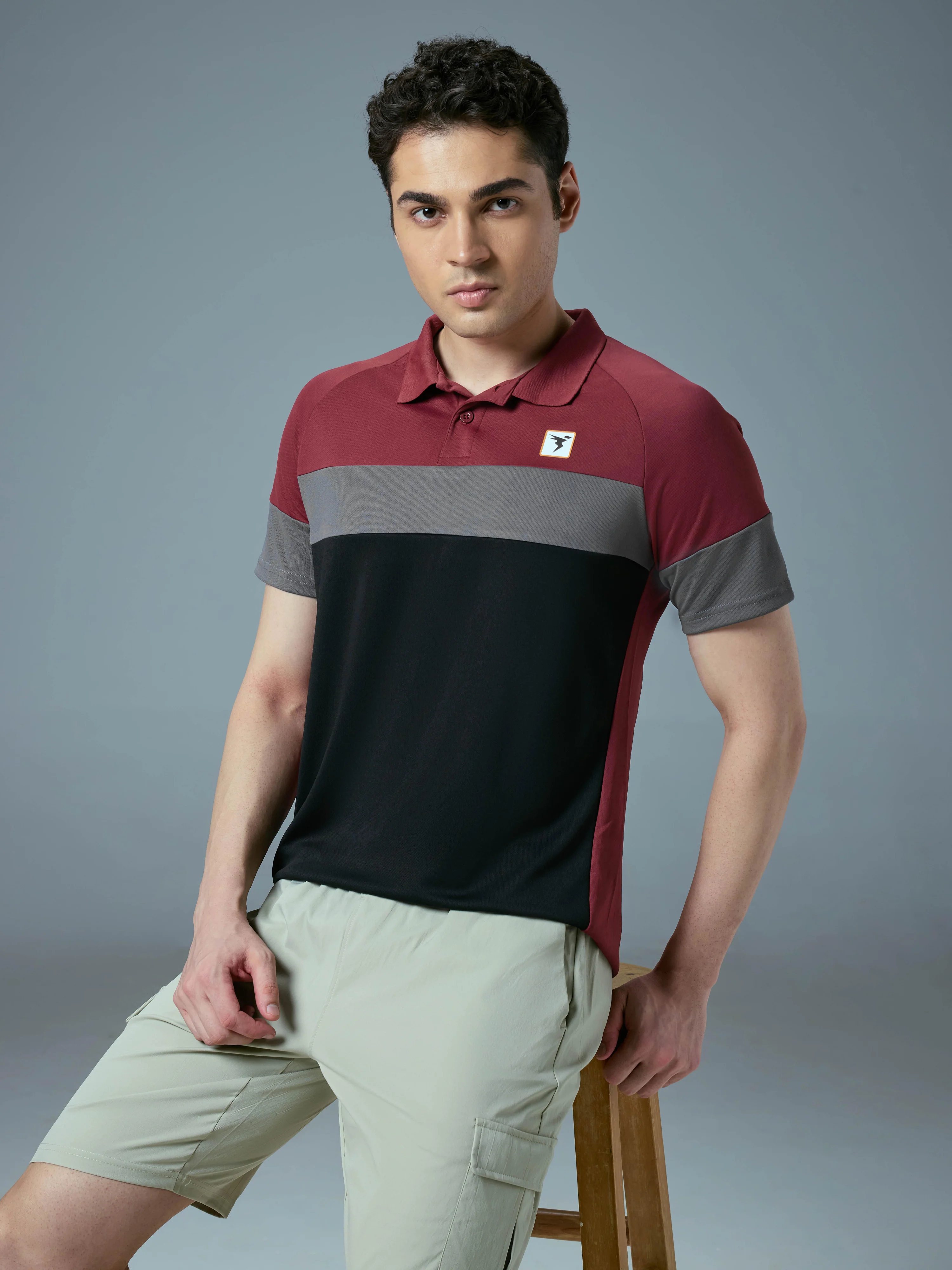 Men Colorblock Slim Fit Polo T-shirt with TECHNO COOL+