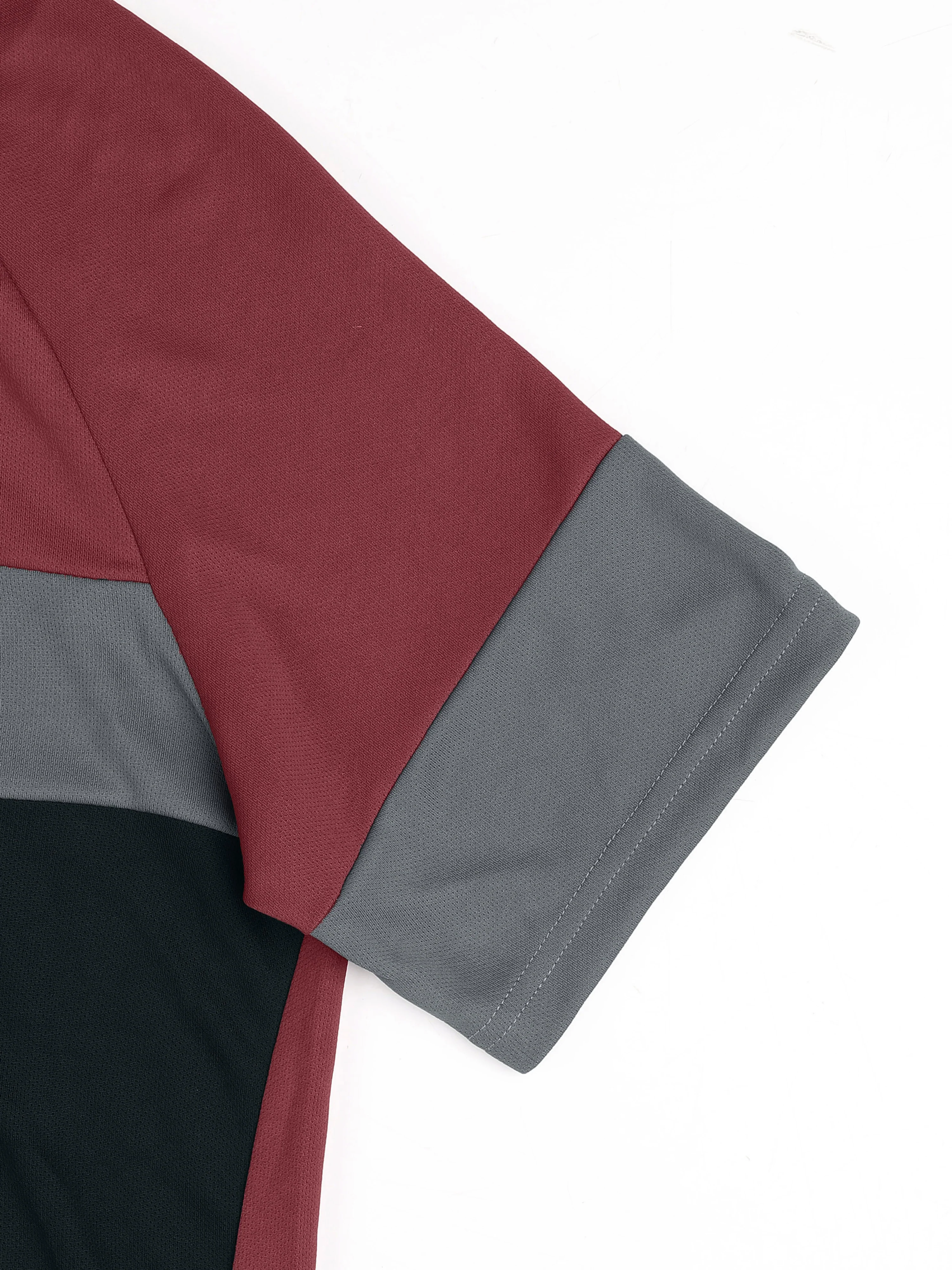 Men Colorblock Slim Fit Polo T-shirt with TECHNO COOL+ - Image 8