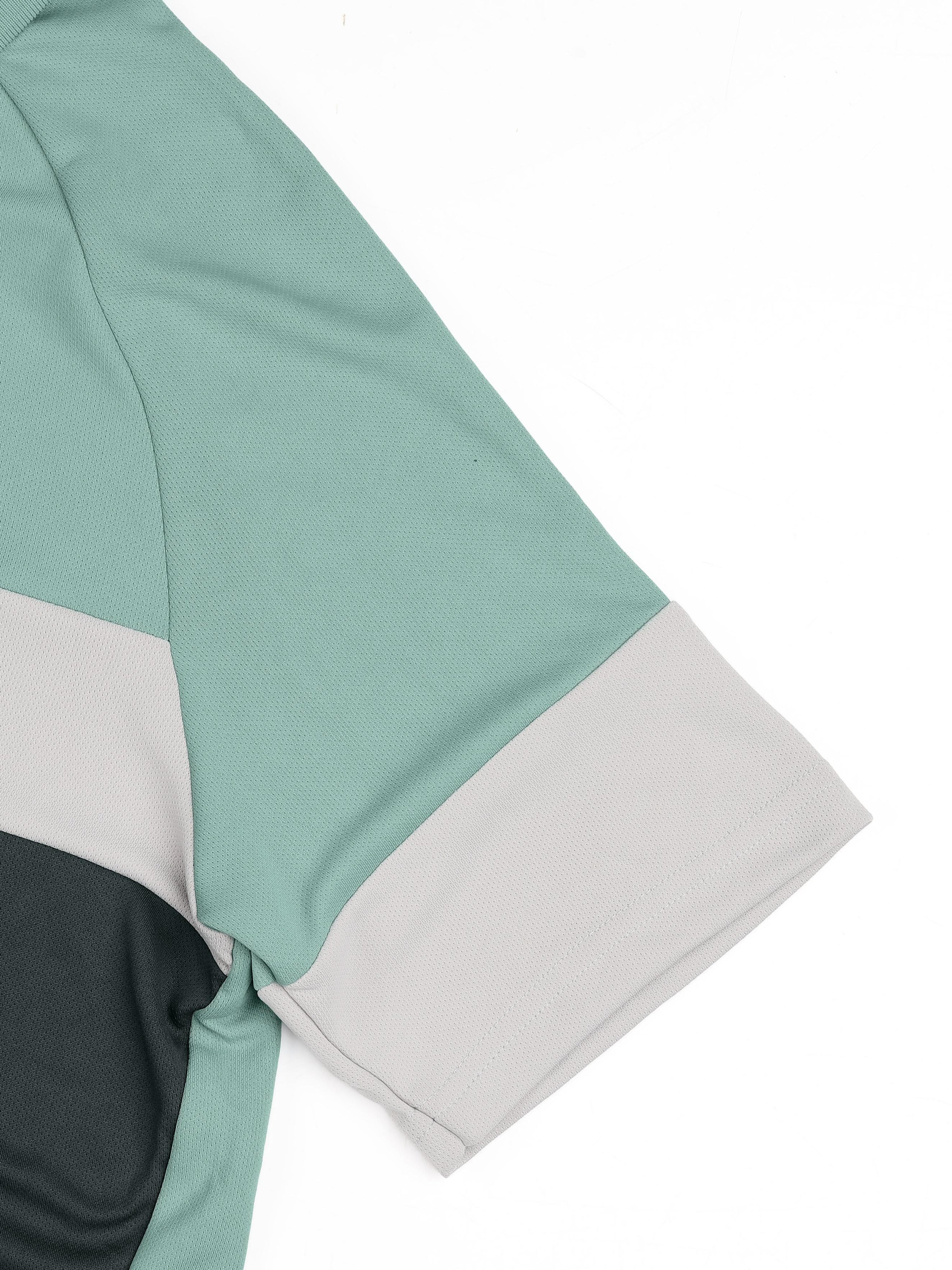 Men Colorblock Slim Fit Polo T-shirt with TECHNO COOL+ - Image 8