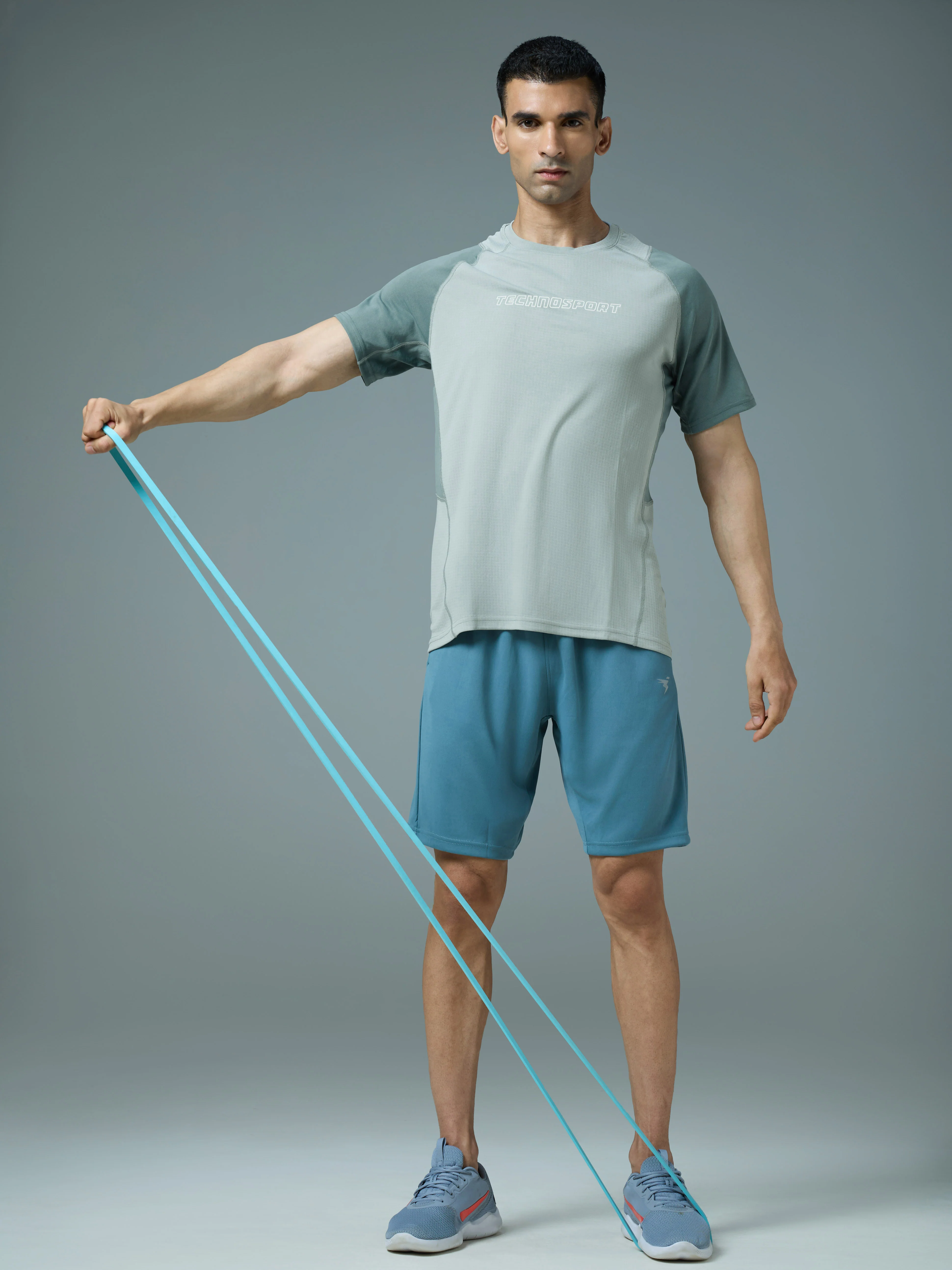 Men Colorblock Slim Fit Round Neck Sports T-shirt with TECHNOCOOL+ - Image 5