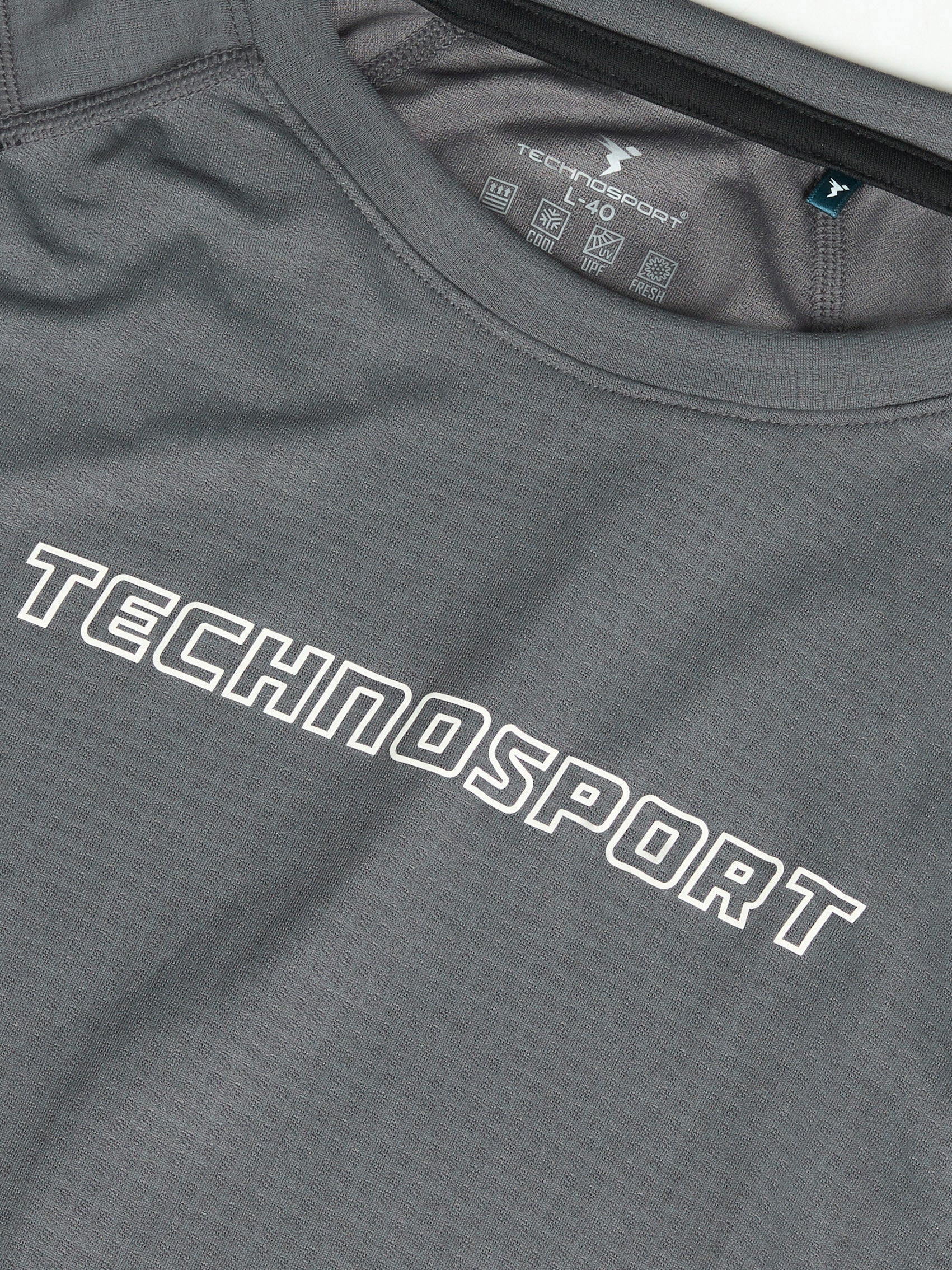 Men Colorblock Slim Fit Round Neck Sports T-shirt with TECHNOCOOL+ - Image 8