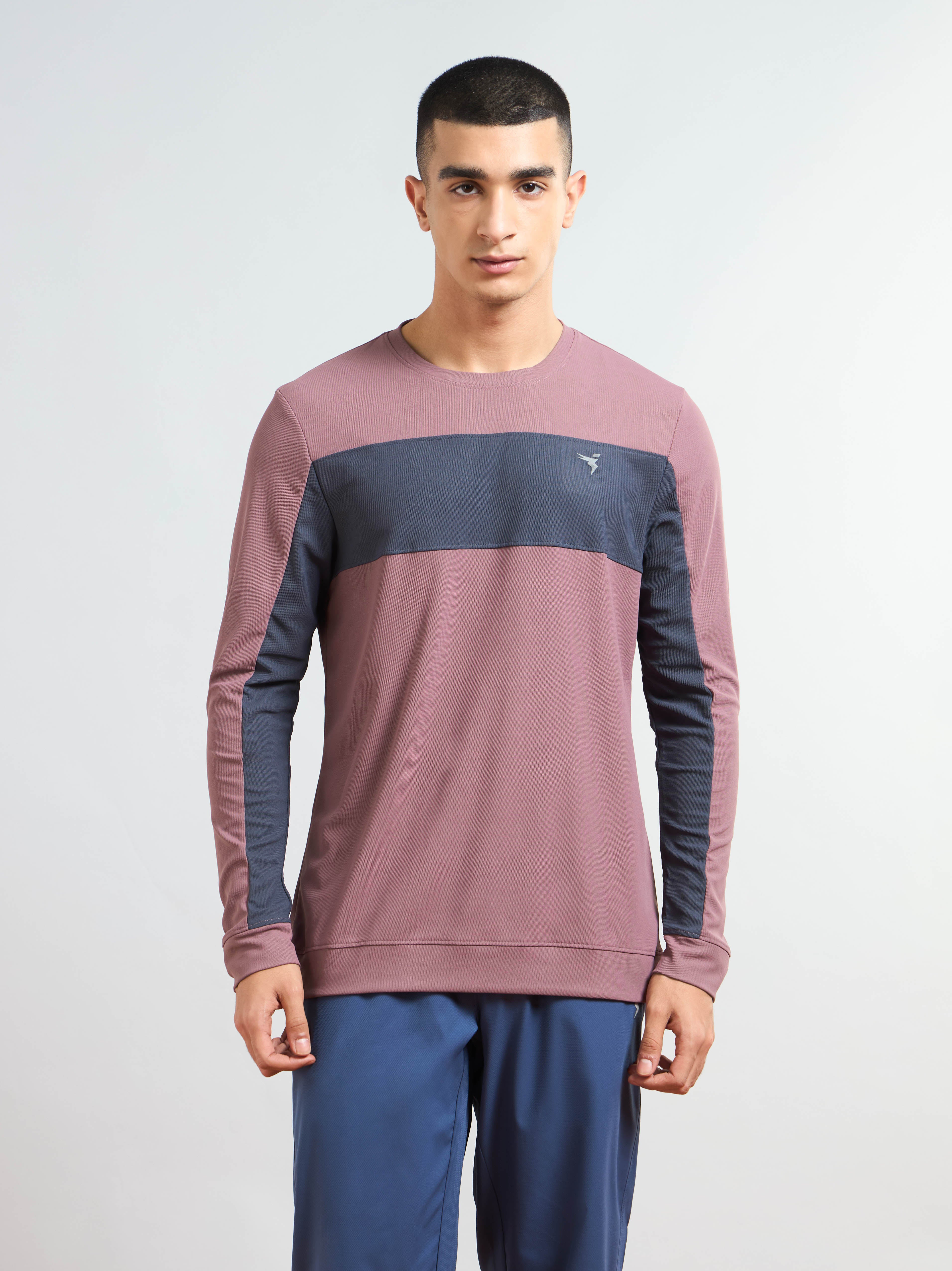 Men Colorblock Slim Fit T-shirt with MATPIQ - Image 2
