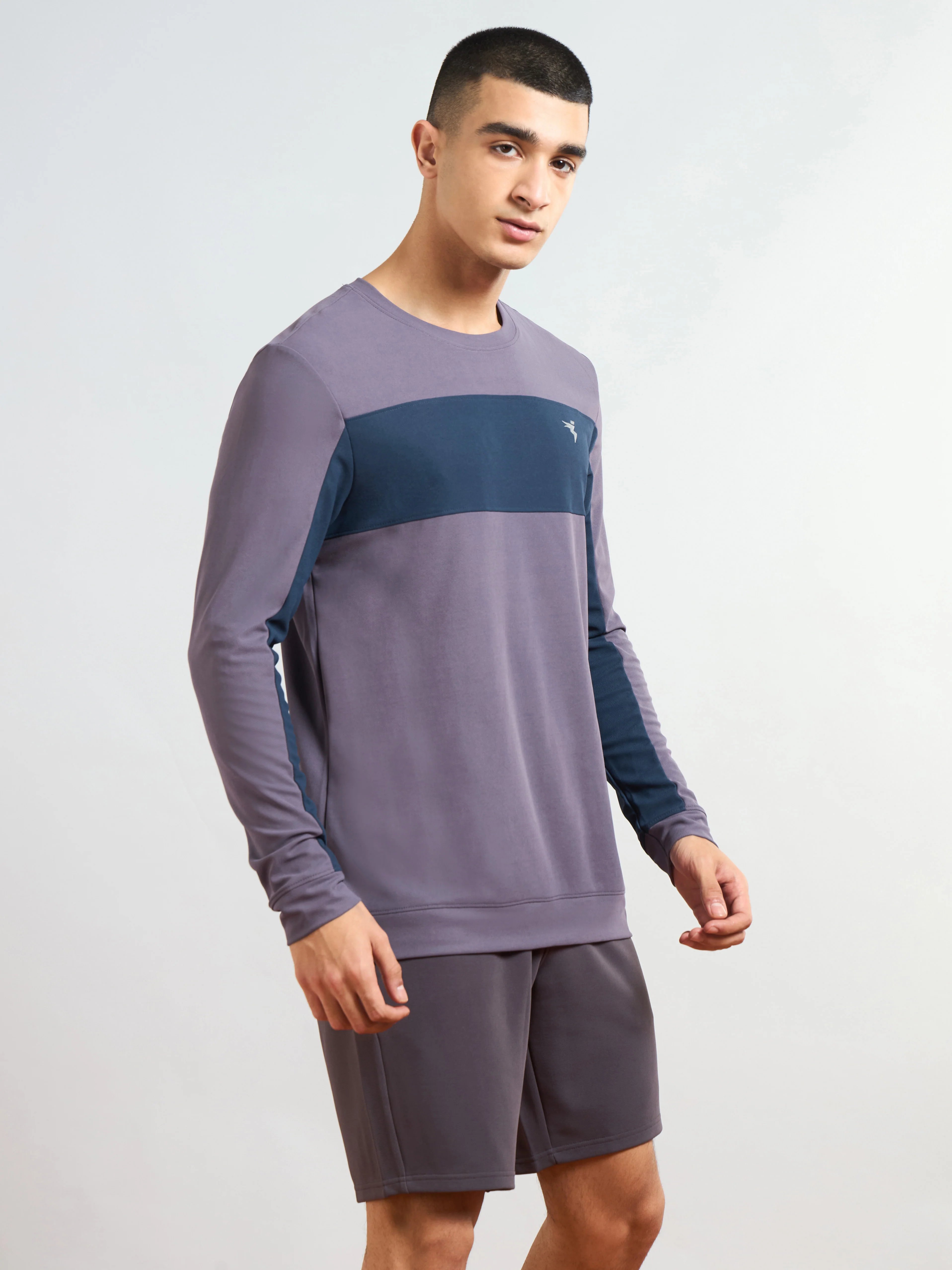 Men Colorblock Slim Fit T-shirt with MATPIQ - Image 4
