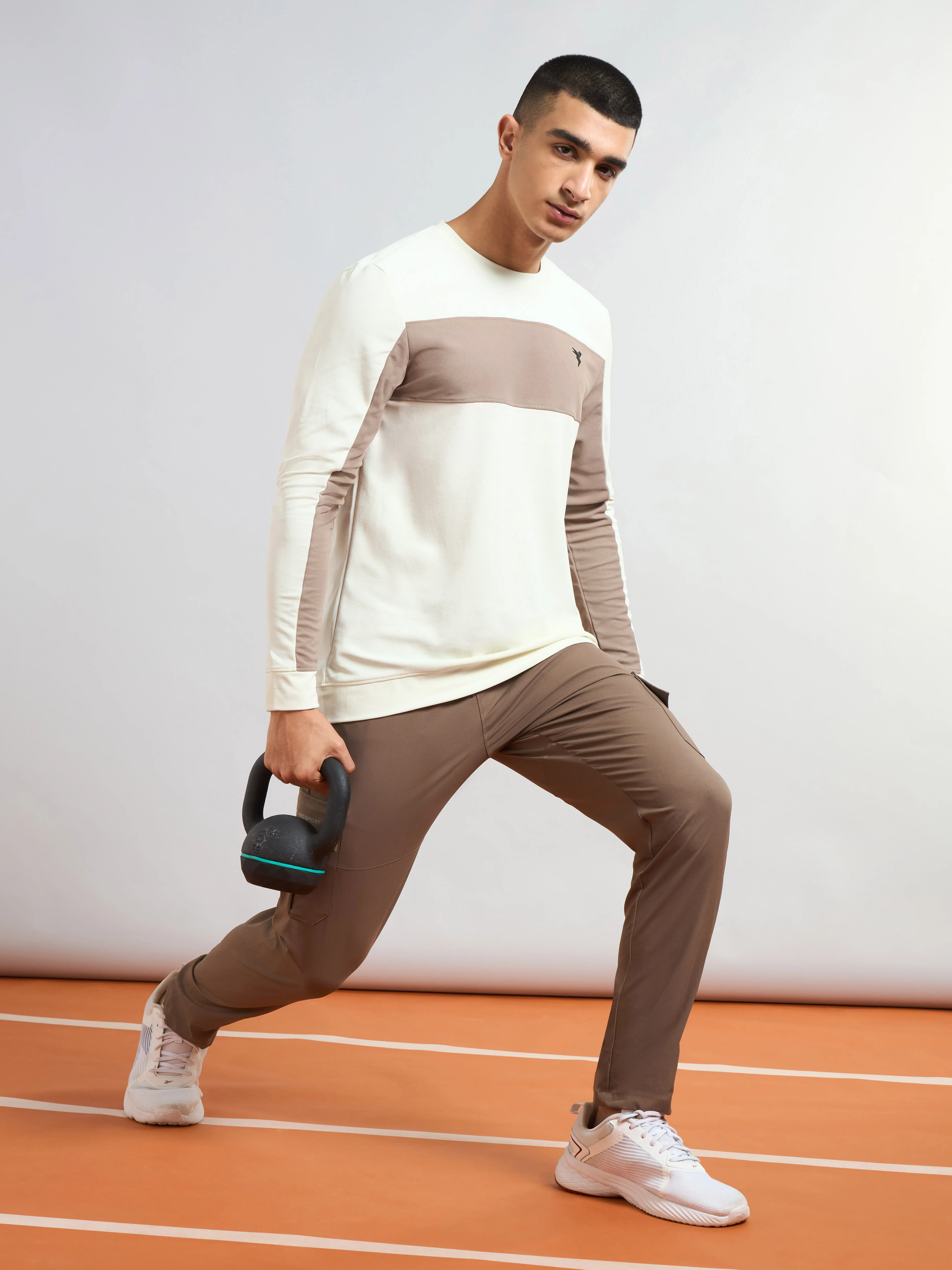 Men Colorblock Slim Fit T-shirt with MATPIQ - Image 4