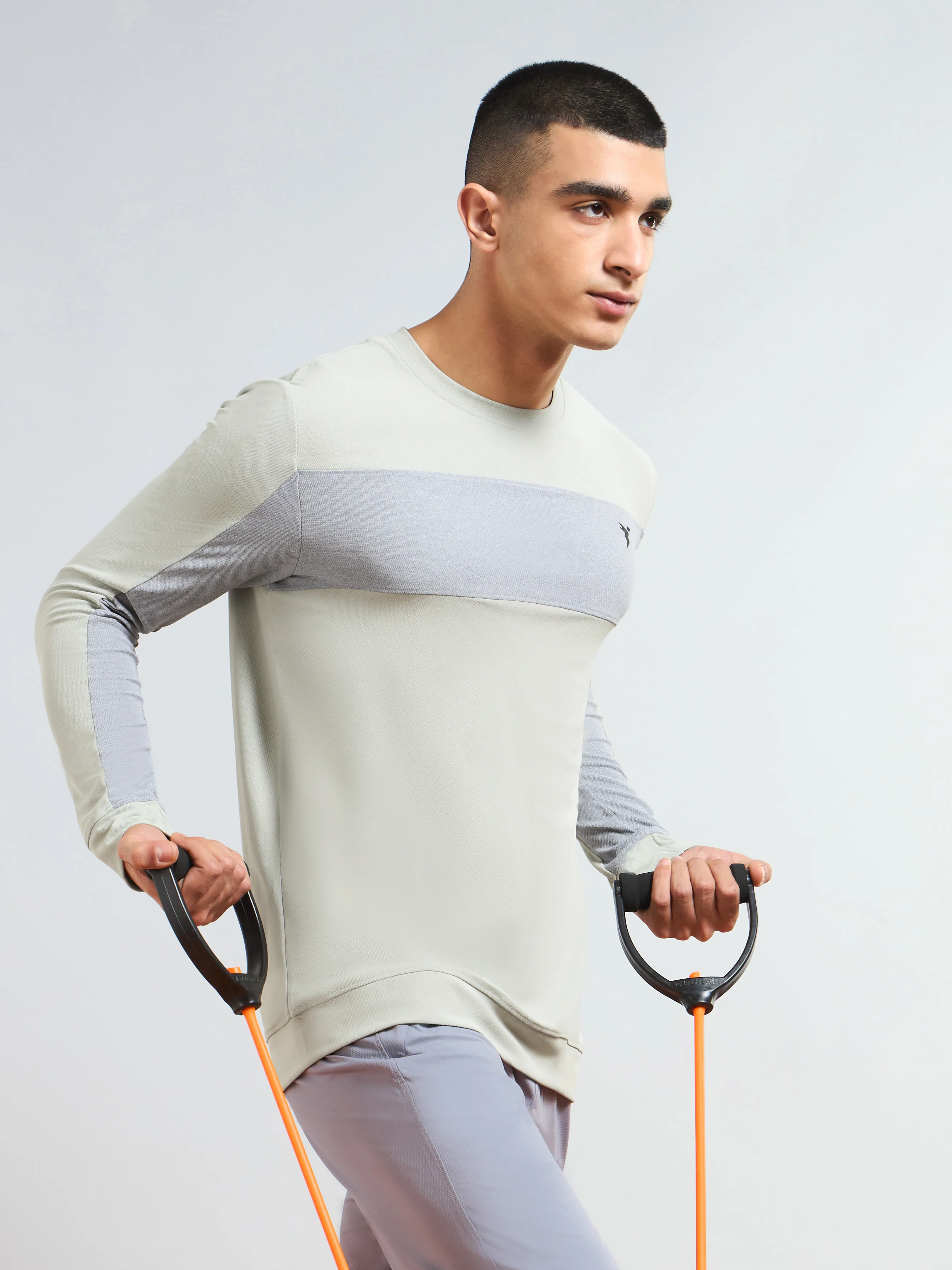 Men Colorblock Slim Fit T-shirt with MATPIQ - Image 2
