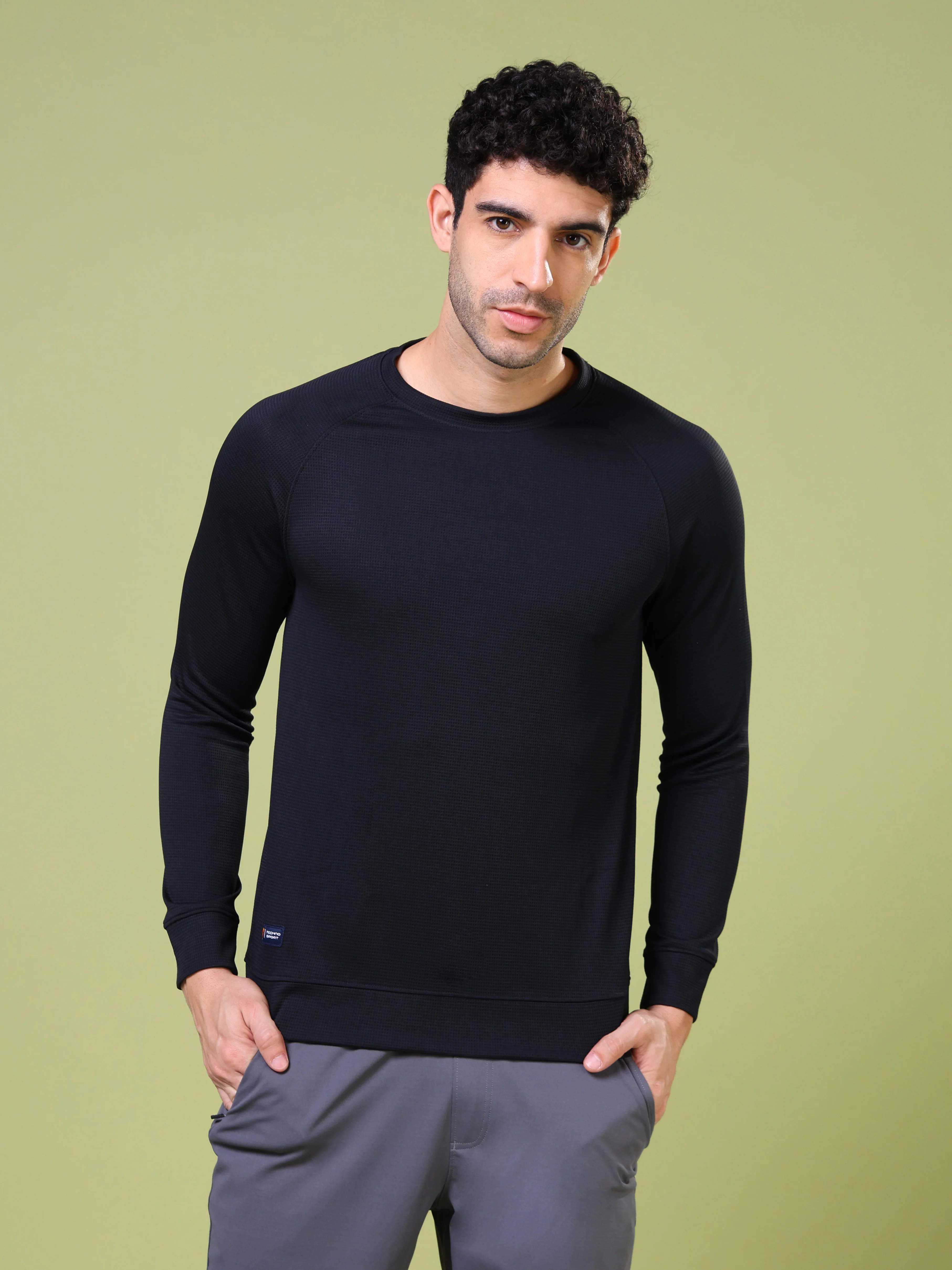 Men Cubic Melange Slim Fit Round Neck T-shirt with TECHNOCOOL+ - Image 2