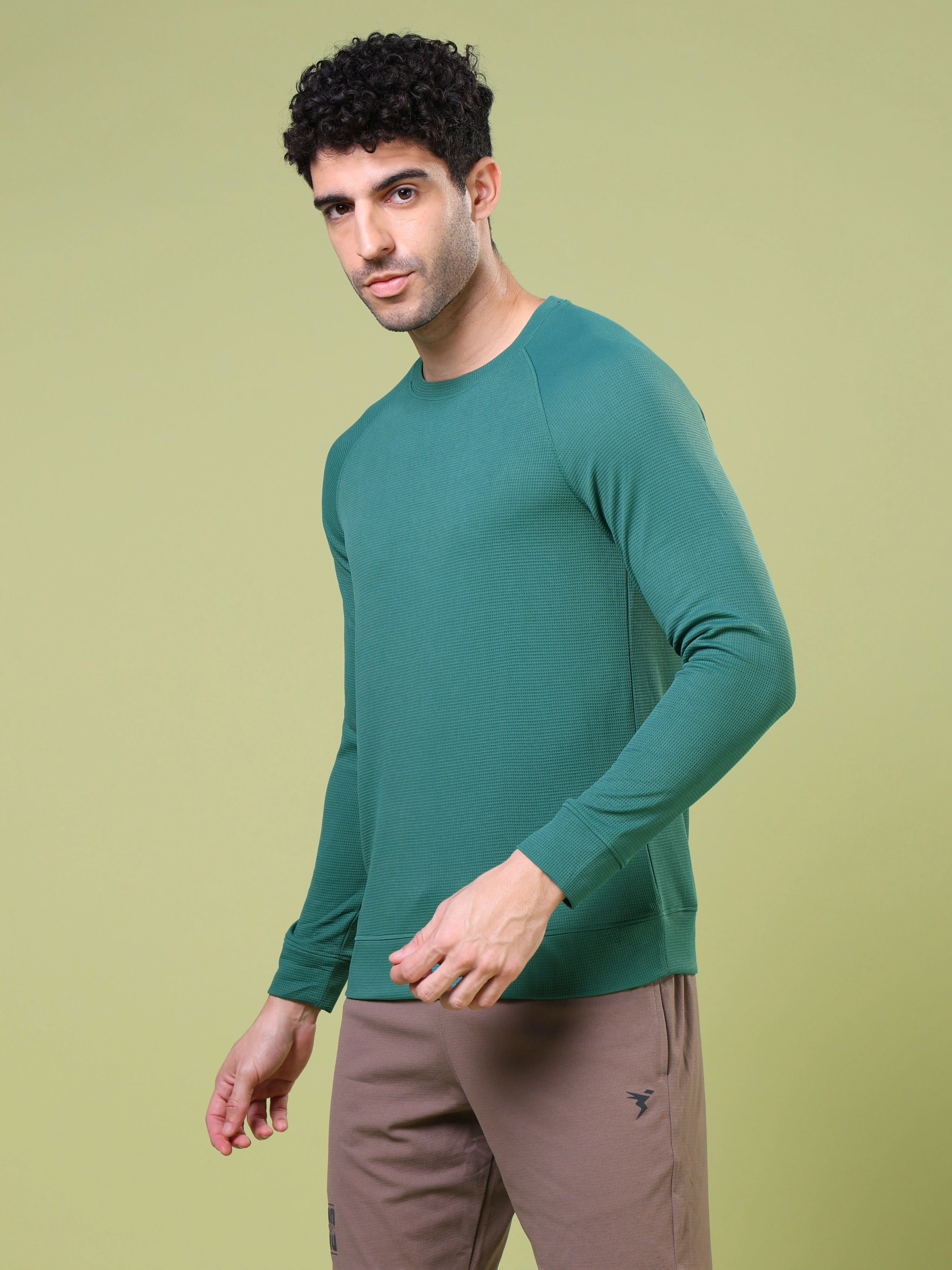 Men Cubic Melange Slim Fit Round Neck T-shirt with TECHNOCOOL+ - Image 4