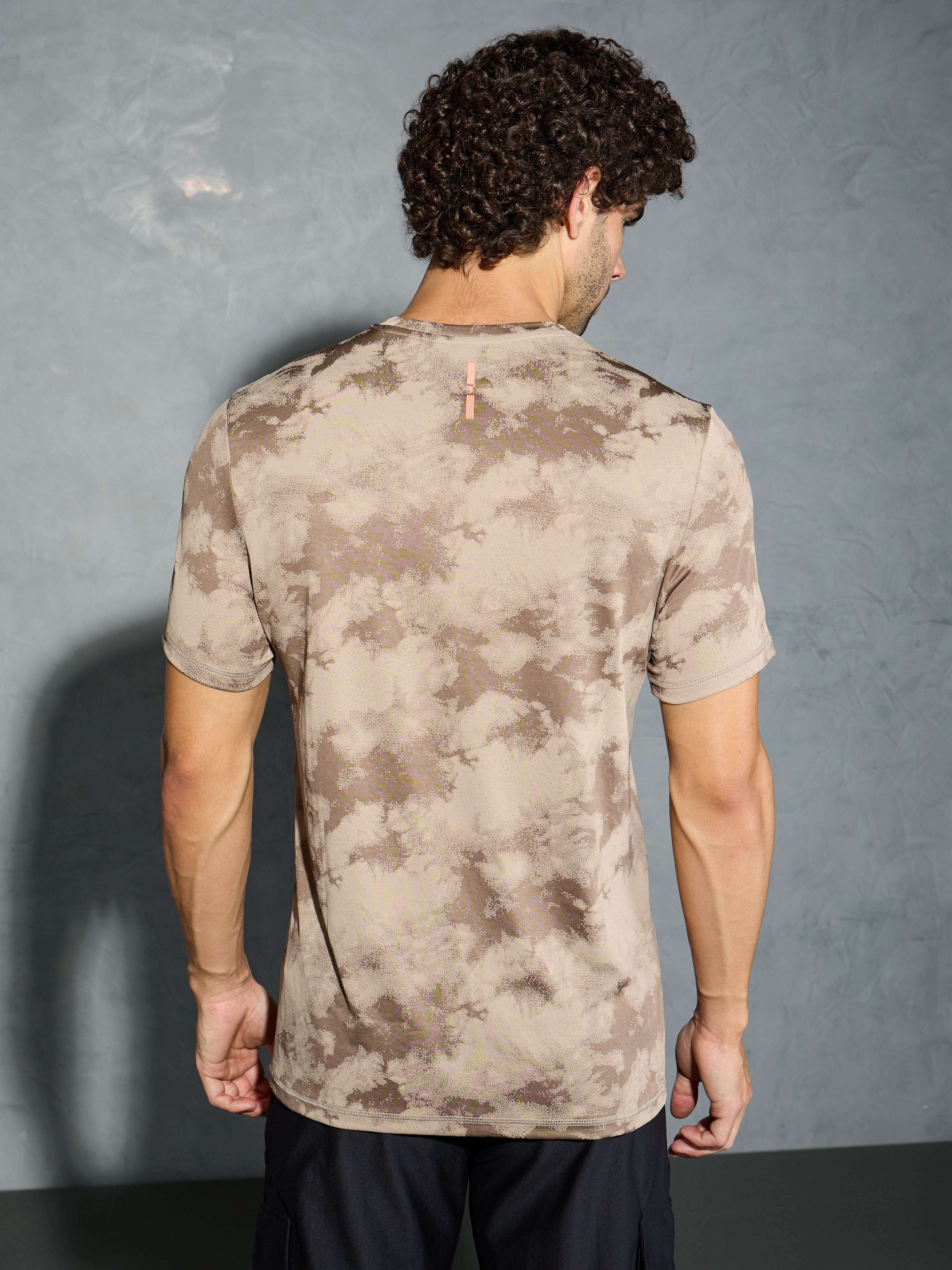 Men Jacquard Slim Fit Crew Neck T-shirt with DOUBLE COOL - Image 3