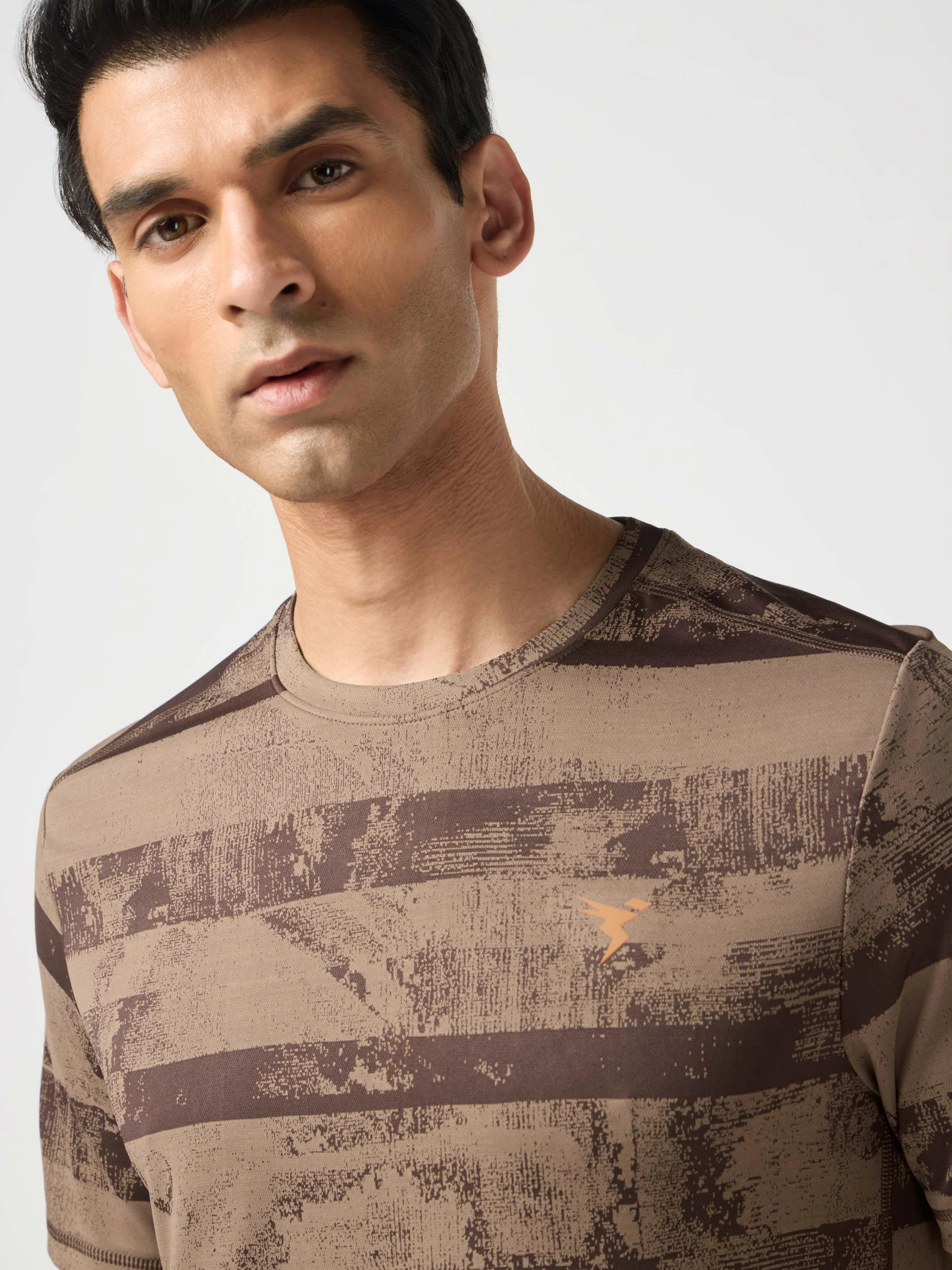 Men Jacquard Slim Fit Crew Neck T-shirt with DOUBLE COOL - Image 6