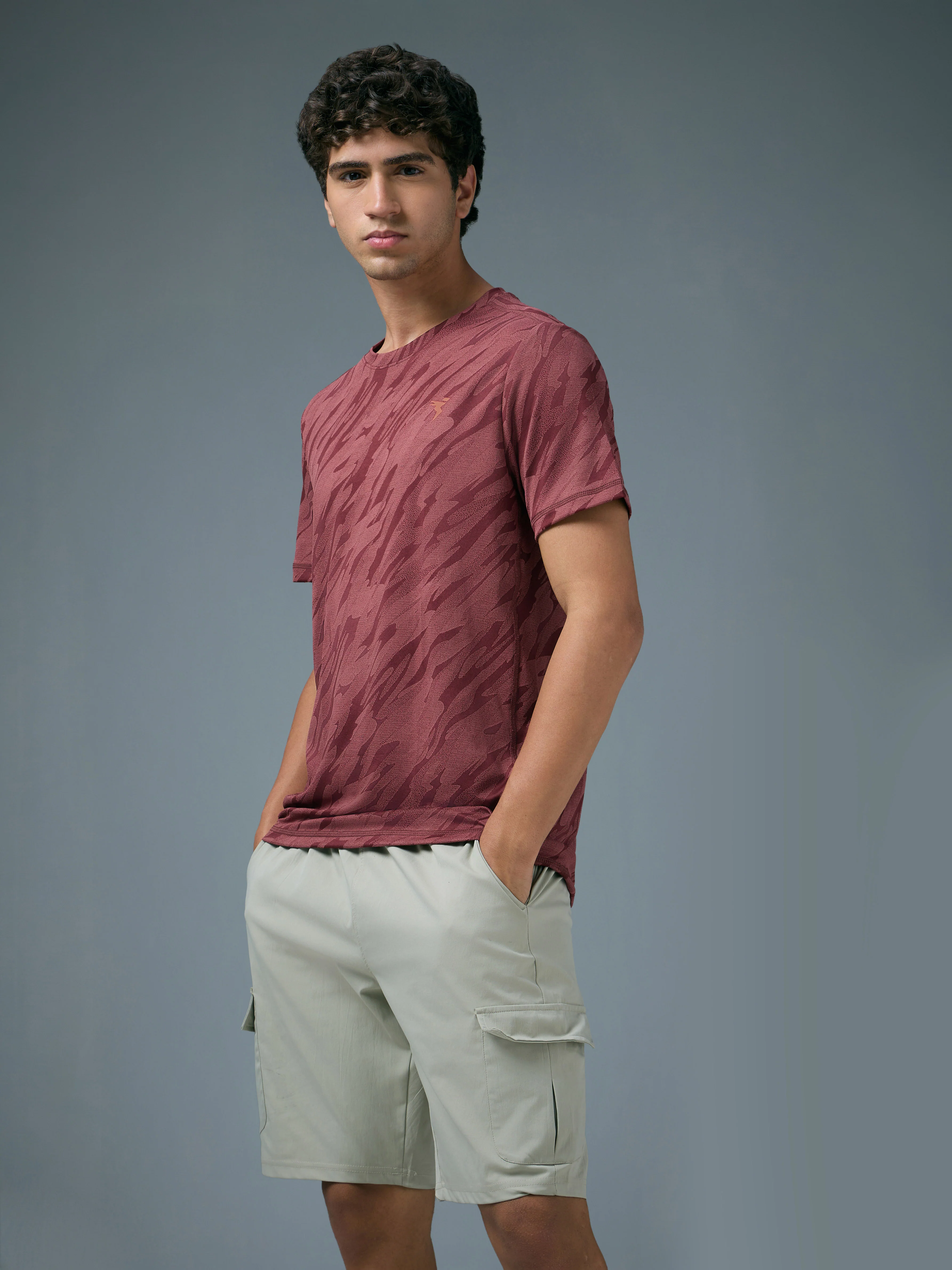 Men Jacquard Slim Fit Crew Neck T-shirt with DOUBLE COOL - Image 4