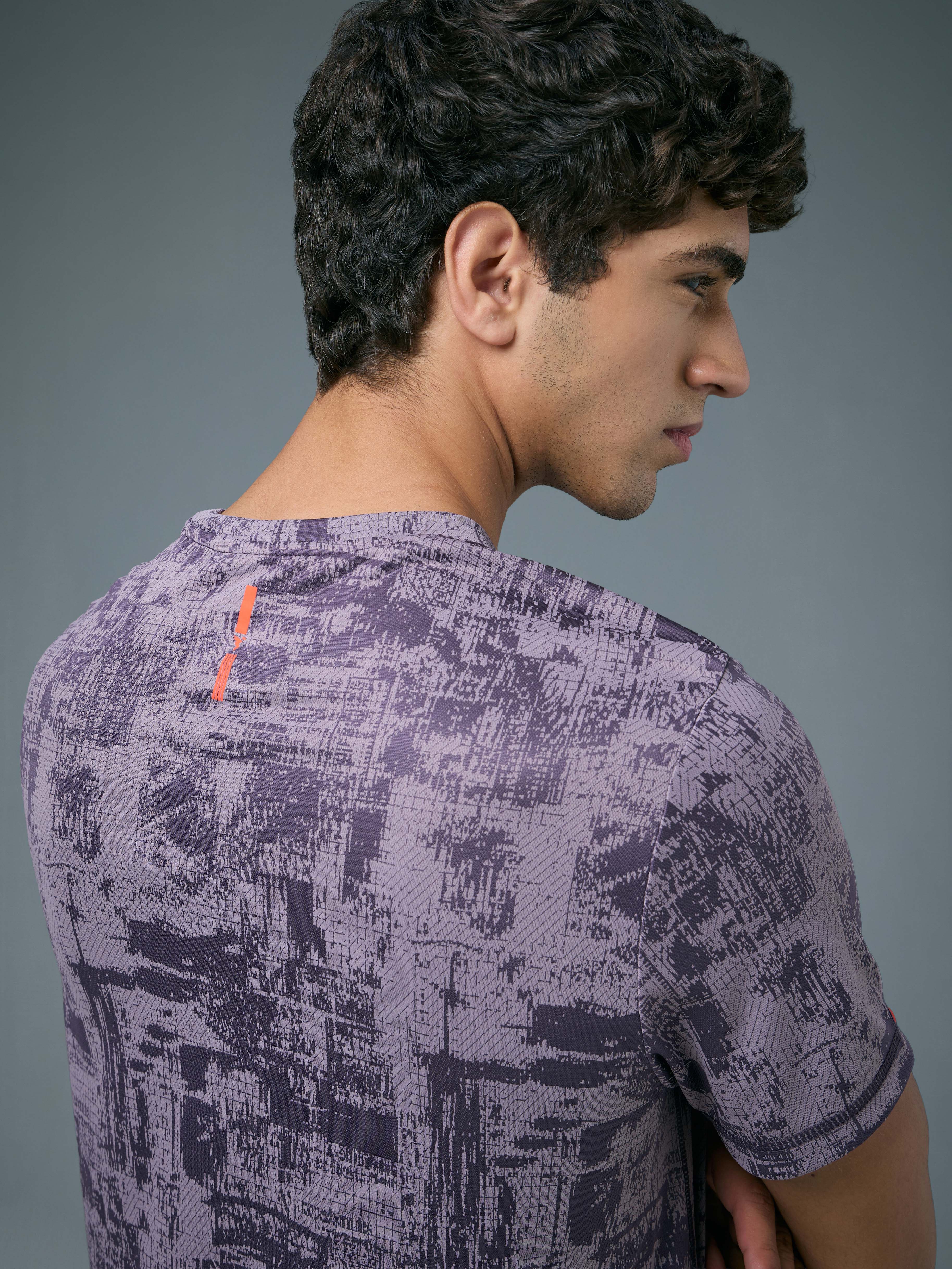 Men Jacquard Slim Fit Crew Neck T-shirt with DOUBLE COOL - Image 7