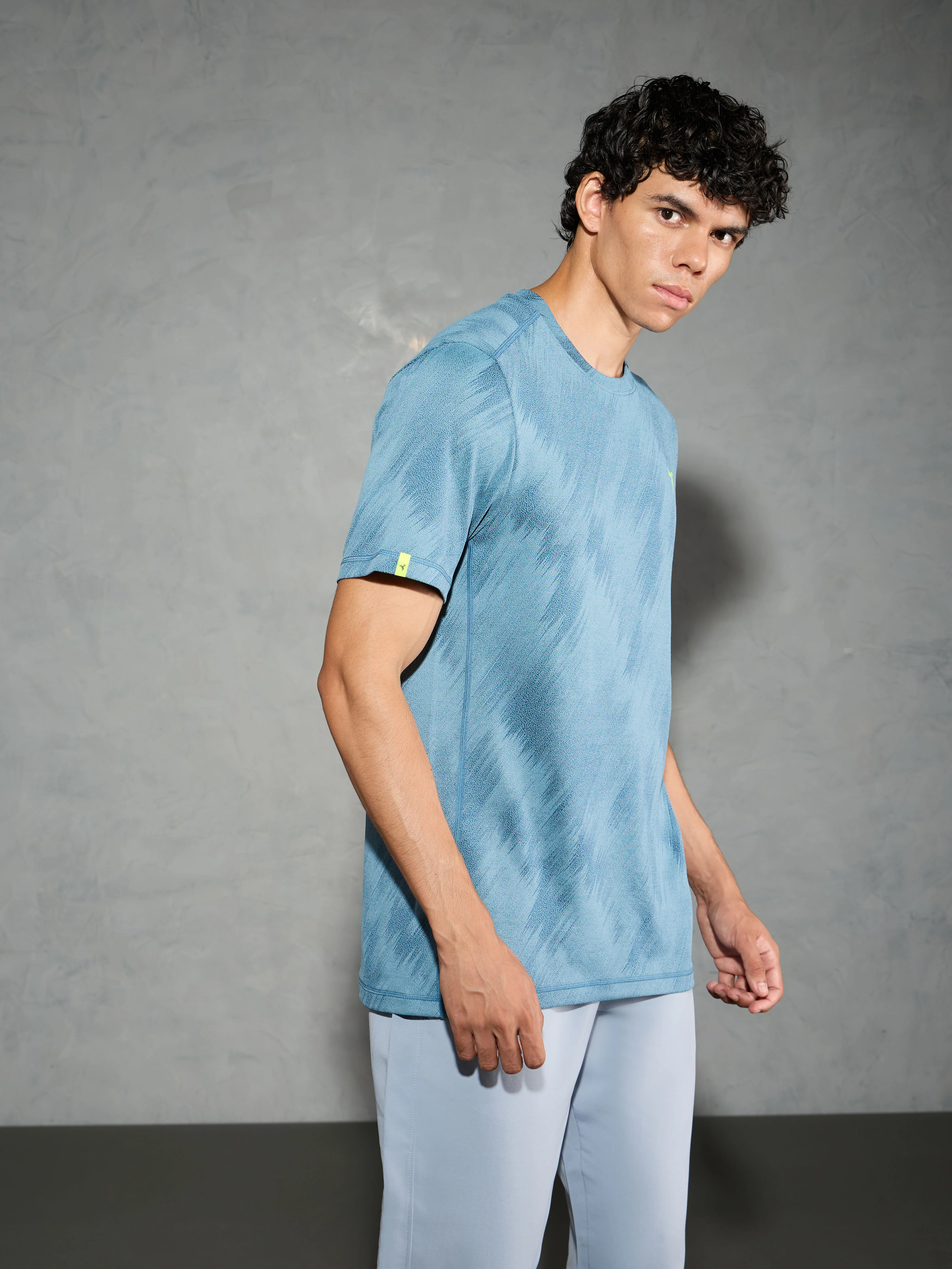 Men Jacquard Slim Fit Crew Neck T-shirt with DOUBLE COOL - Image 4