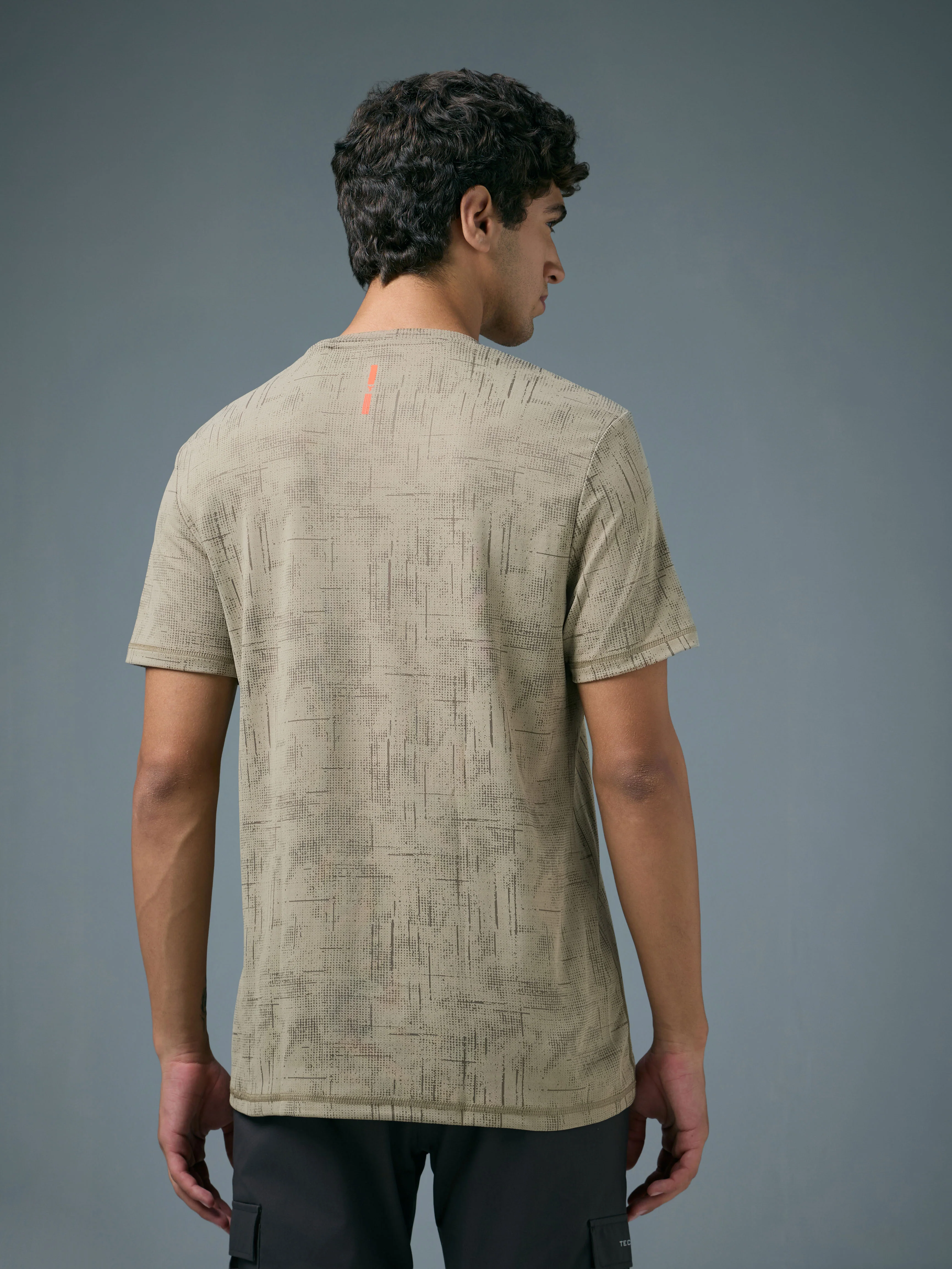 Men Jacquard Slim Fit Crew Neck T-shirt with DOUBLE COOL - Image 3