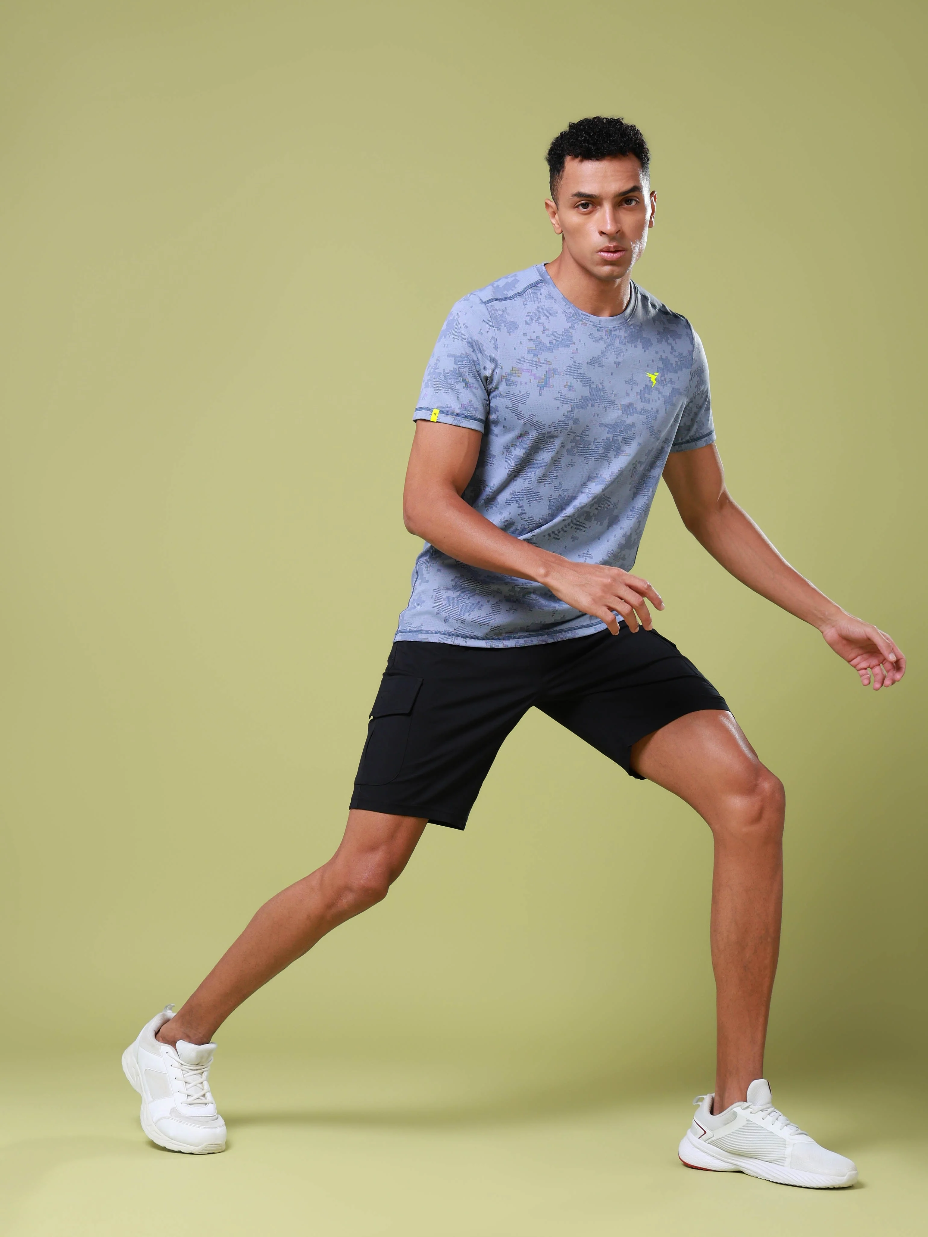 Men Jacquard Slim Fit Crew Neck T-shirt with DOUBLE COOL - Image 4