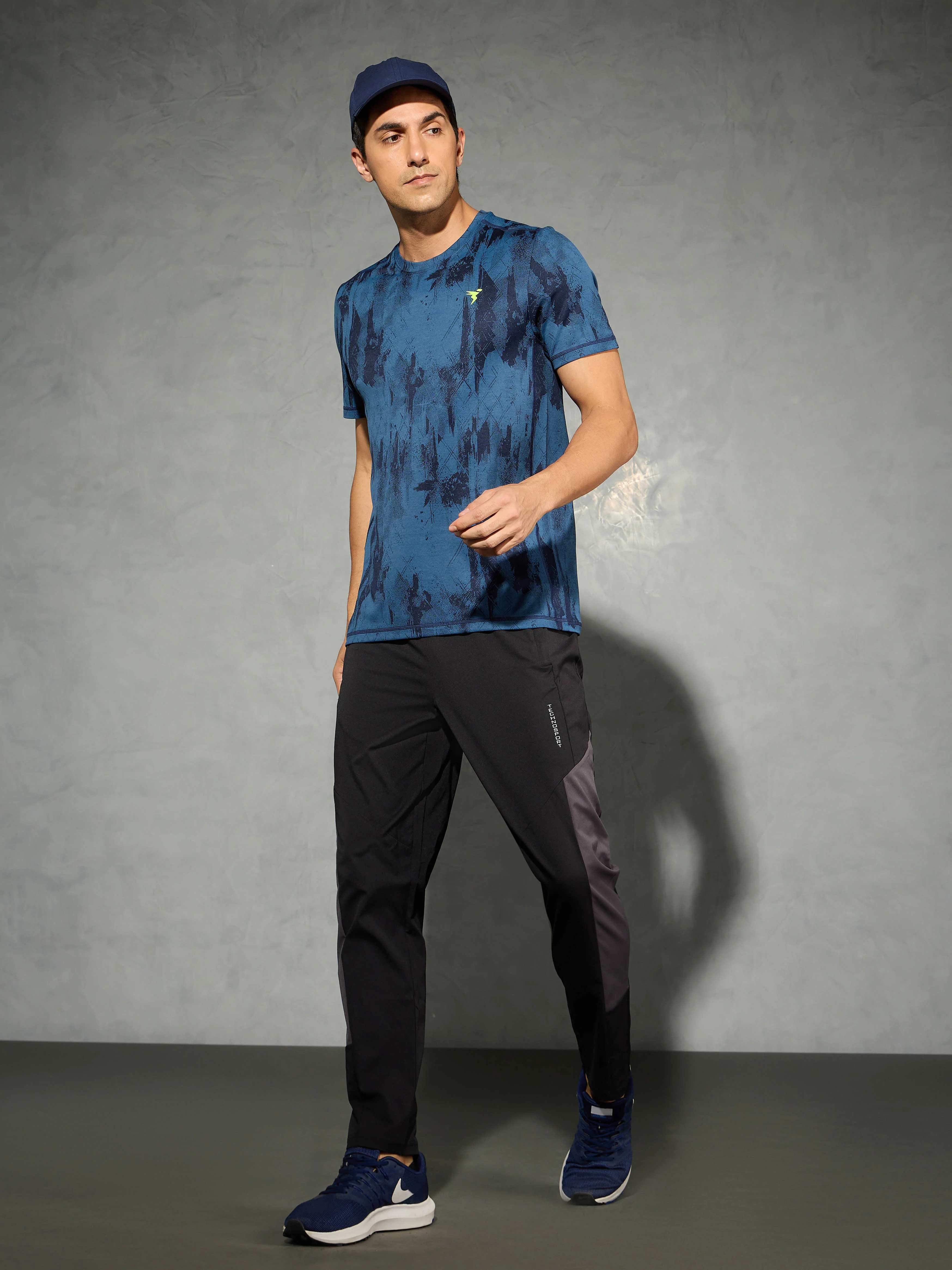 Men Jacquard Slim Fit Crew Neck T-shirt with DOUBLE COOL - Image 4