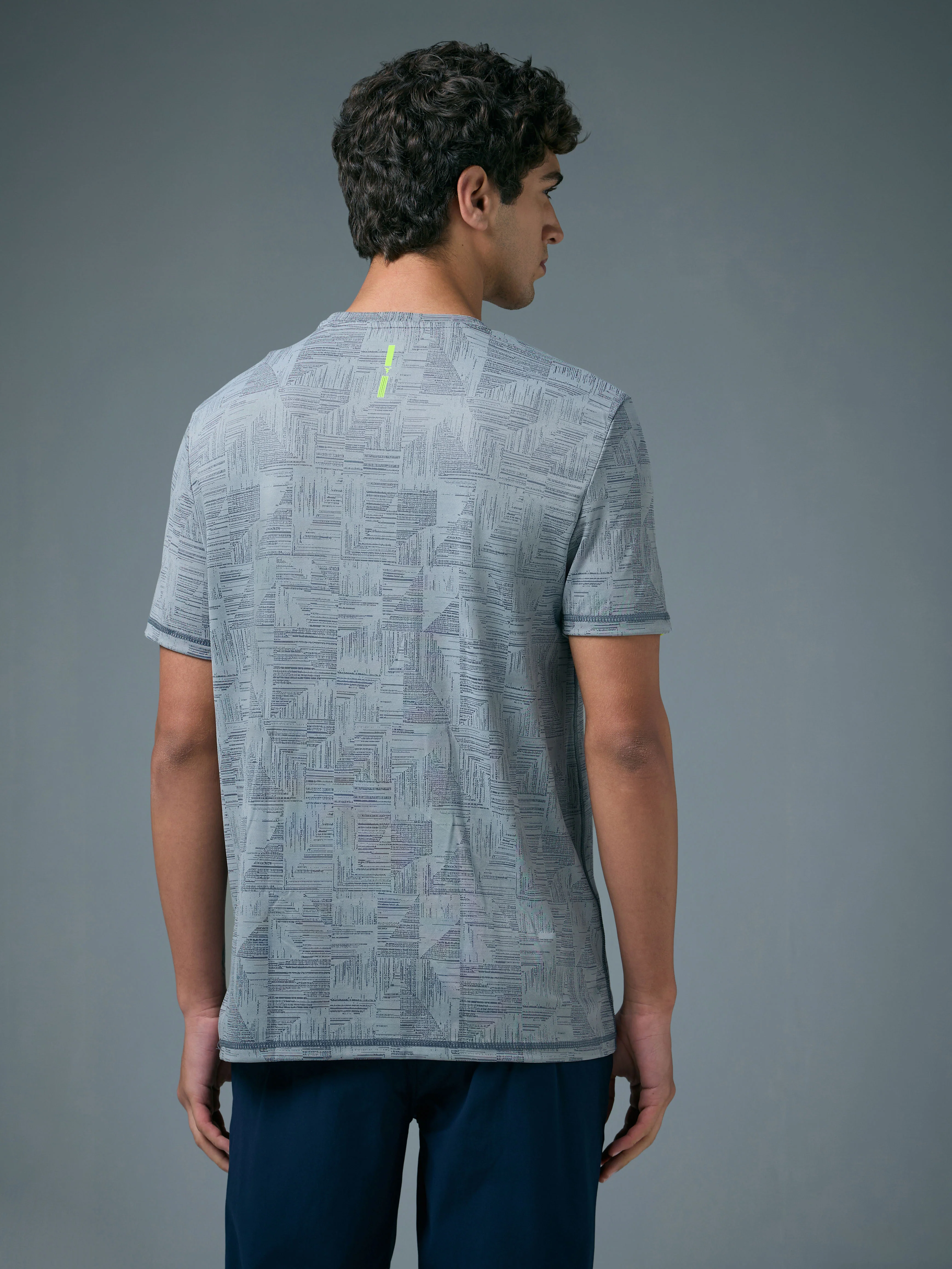 Men Jacquard Slim Fit Crew Neck T-shirt with DOUBLE COOL - Image 3