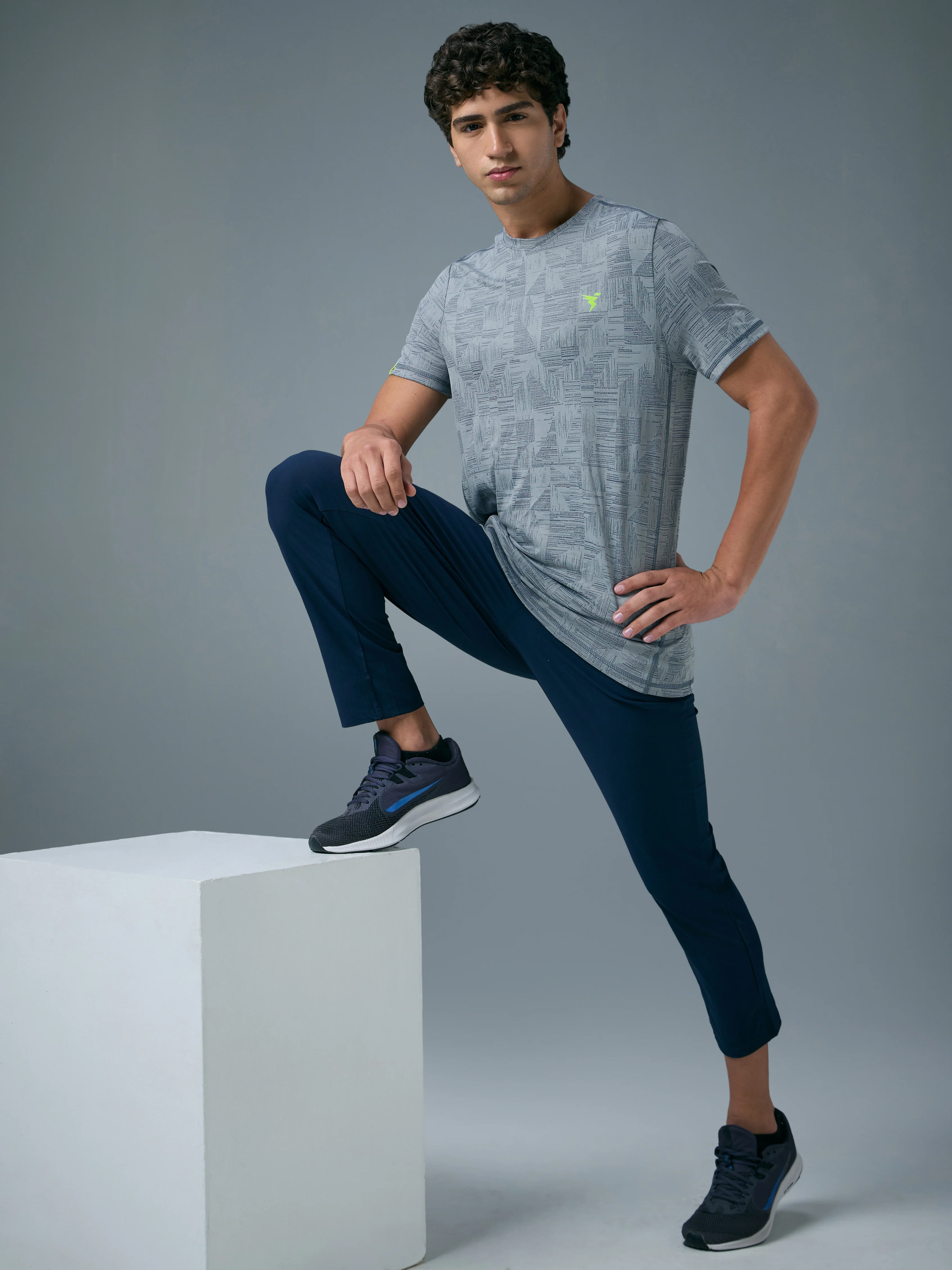 Men Jacquard Slim Fit Crew Neck T-shirt with DOUBLE COOL - Image 5
