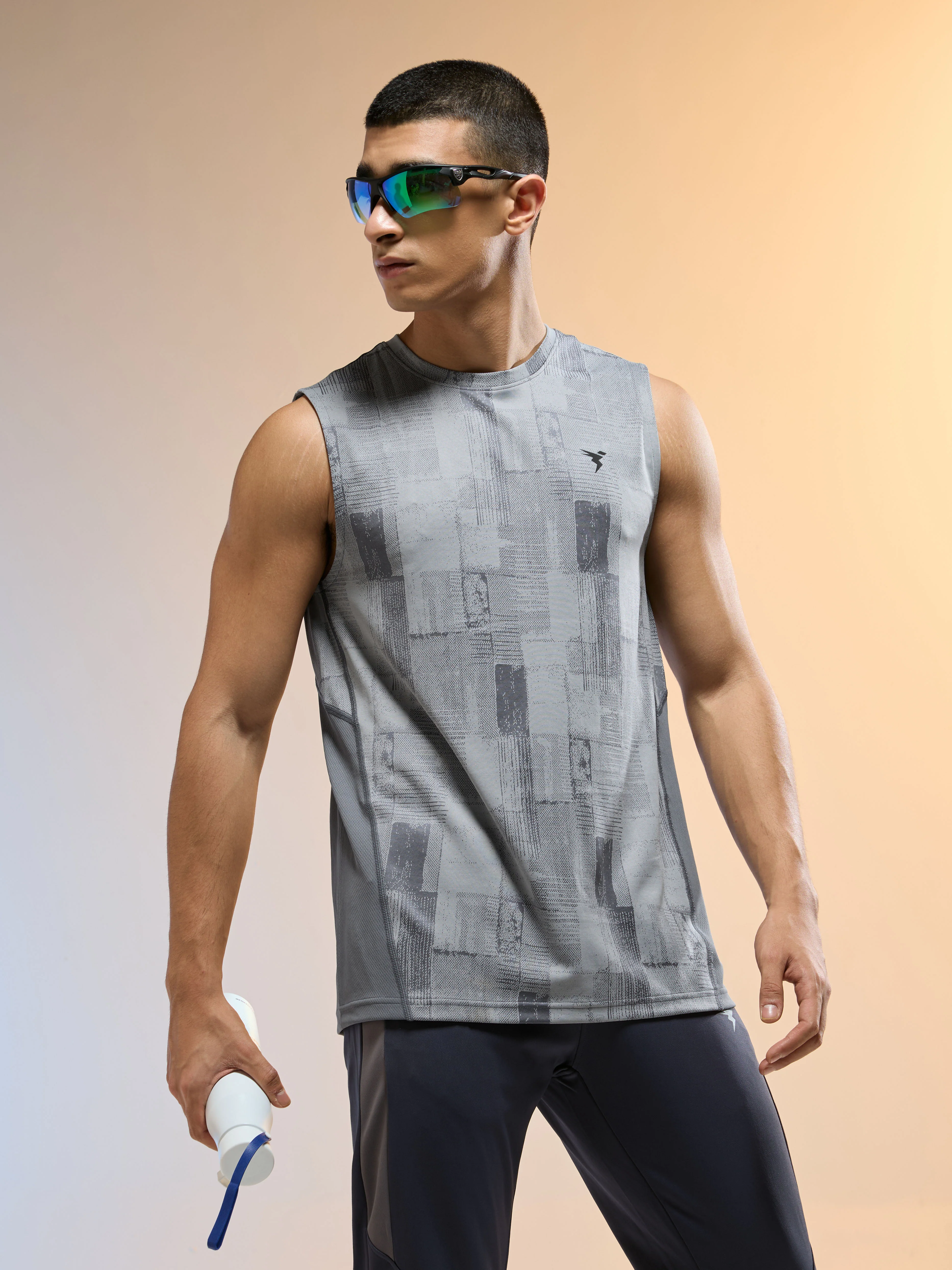 Men Jacquard Slim Fit Round Neck Sports Innerwear Vest with DOUBLE COOL