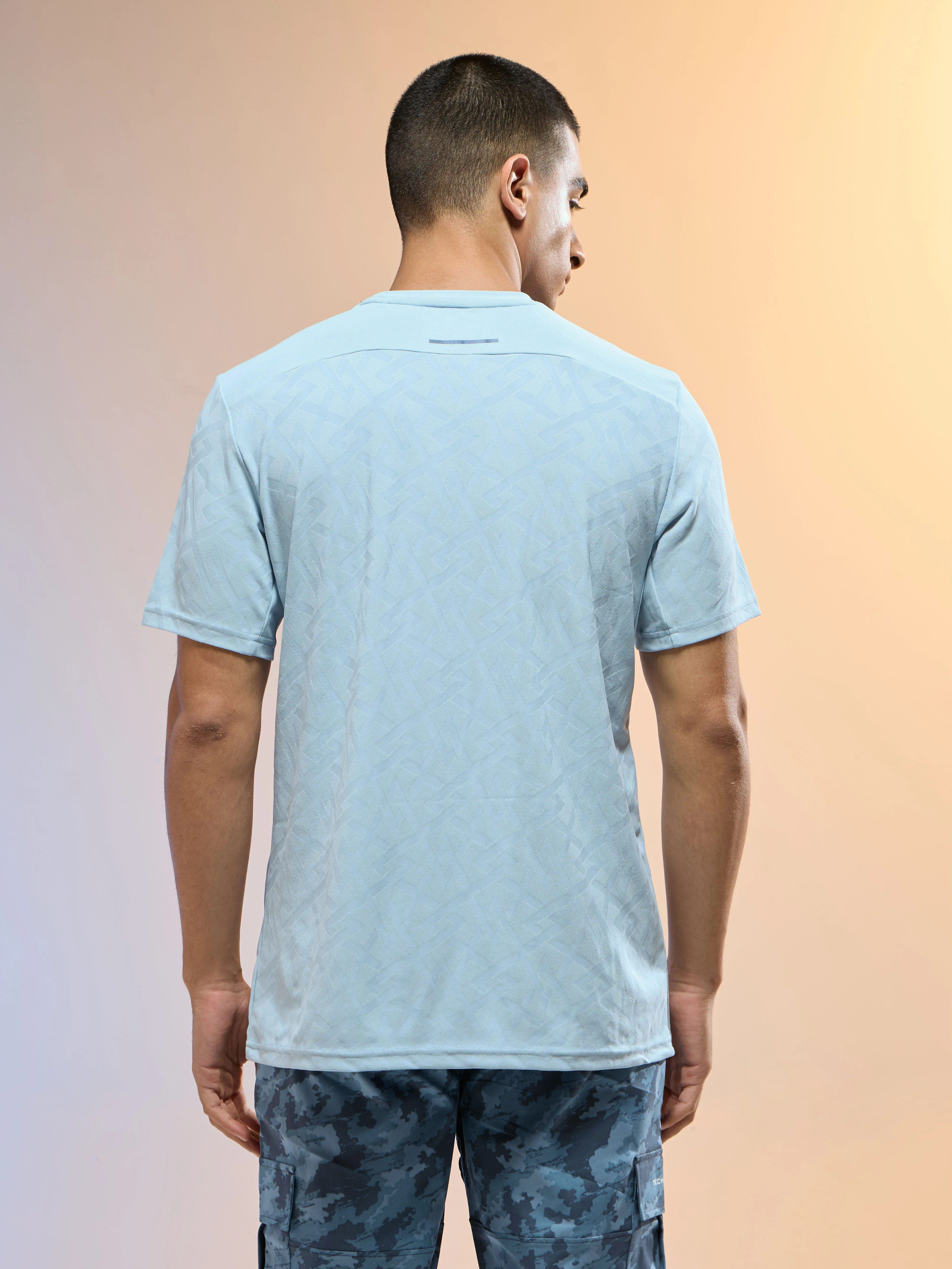 Men Jacquard Slim Fit Round Neck Sports T-shirt with MATPIQ - Image 3