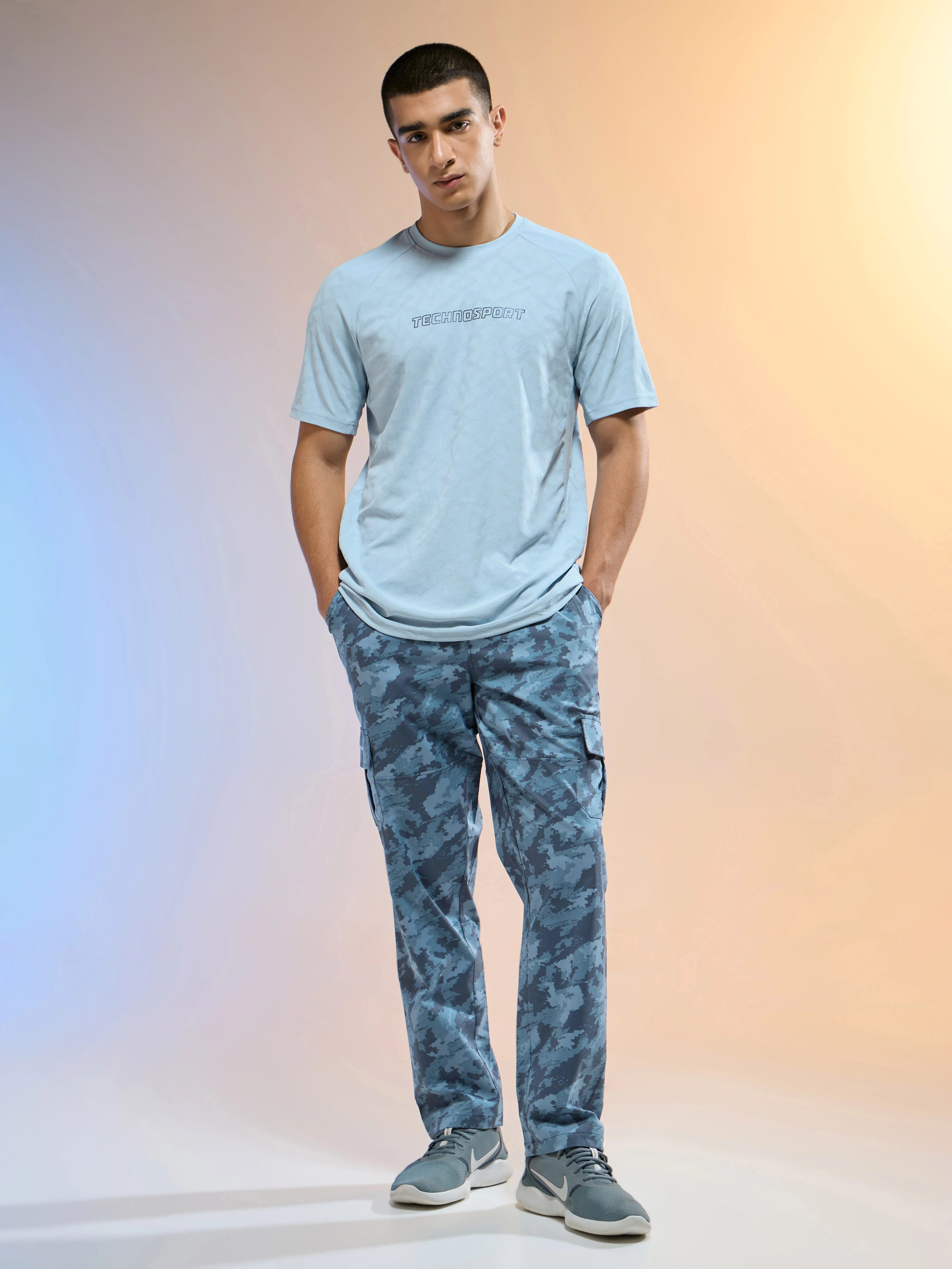 Men Jacquard Slim Fit Round Neck Sports T-shirt with MATPIQ - Image 5