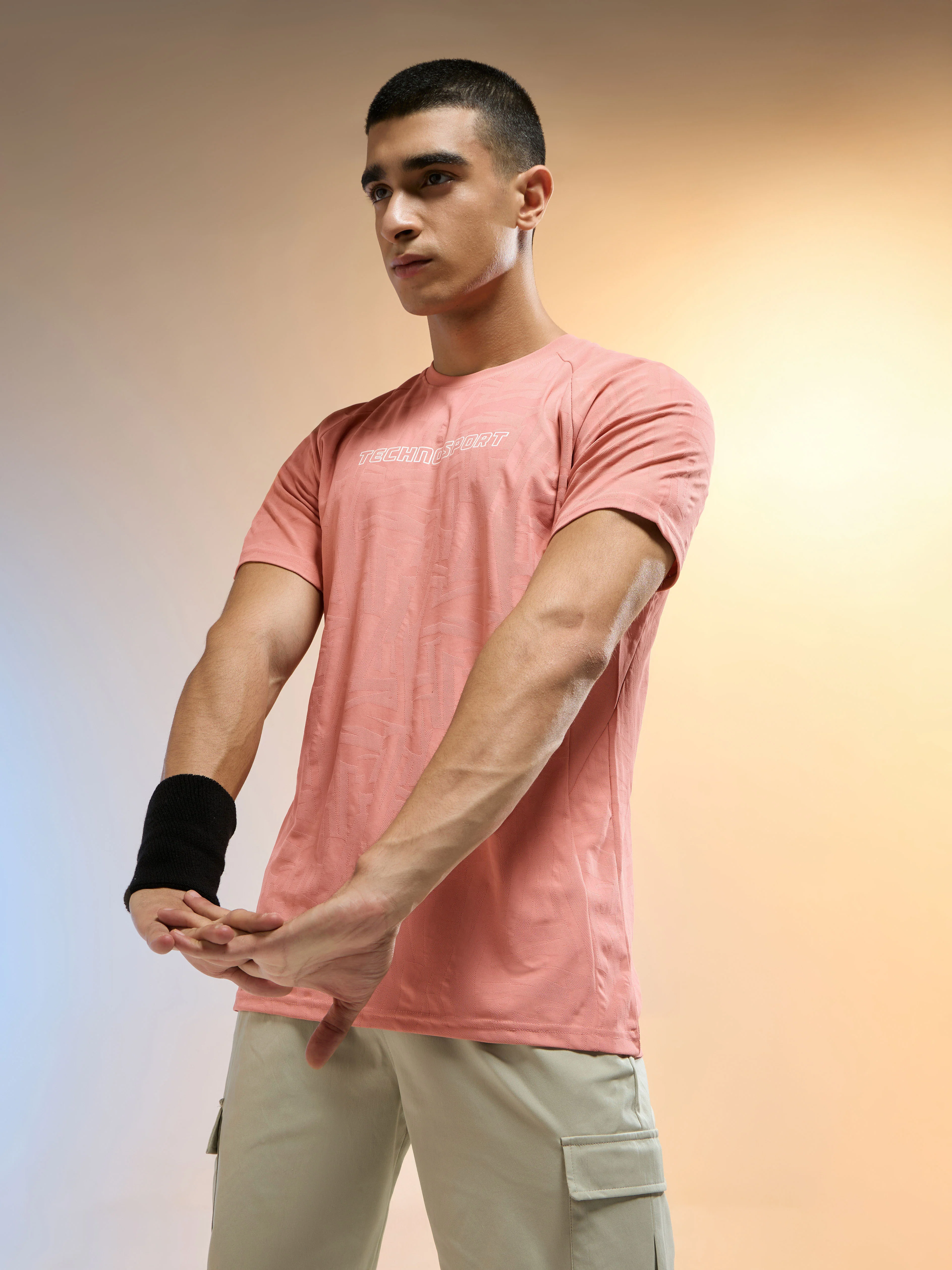 Men Jacquard Slim Fit Round Neck Sports T-shirt with MATPIQ