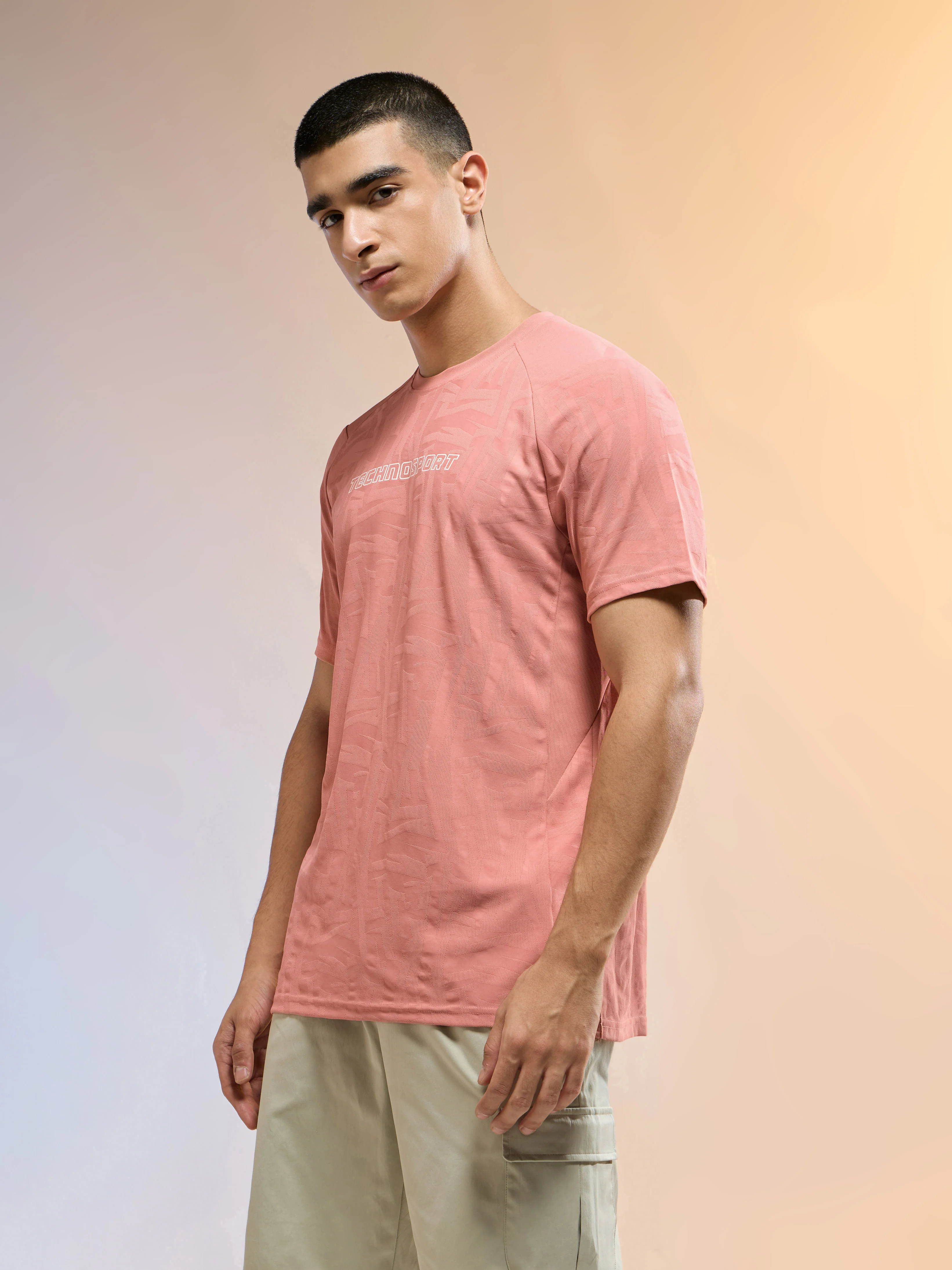 Men Jacquard Slim Fit Round Neck Sports T-shirt with MATPIQ - Image 4