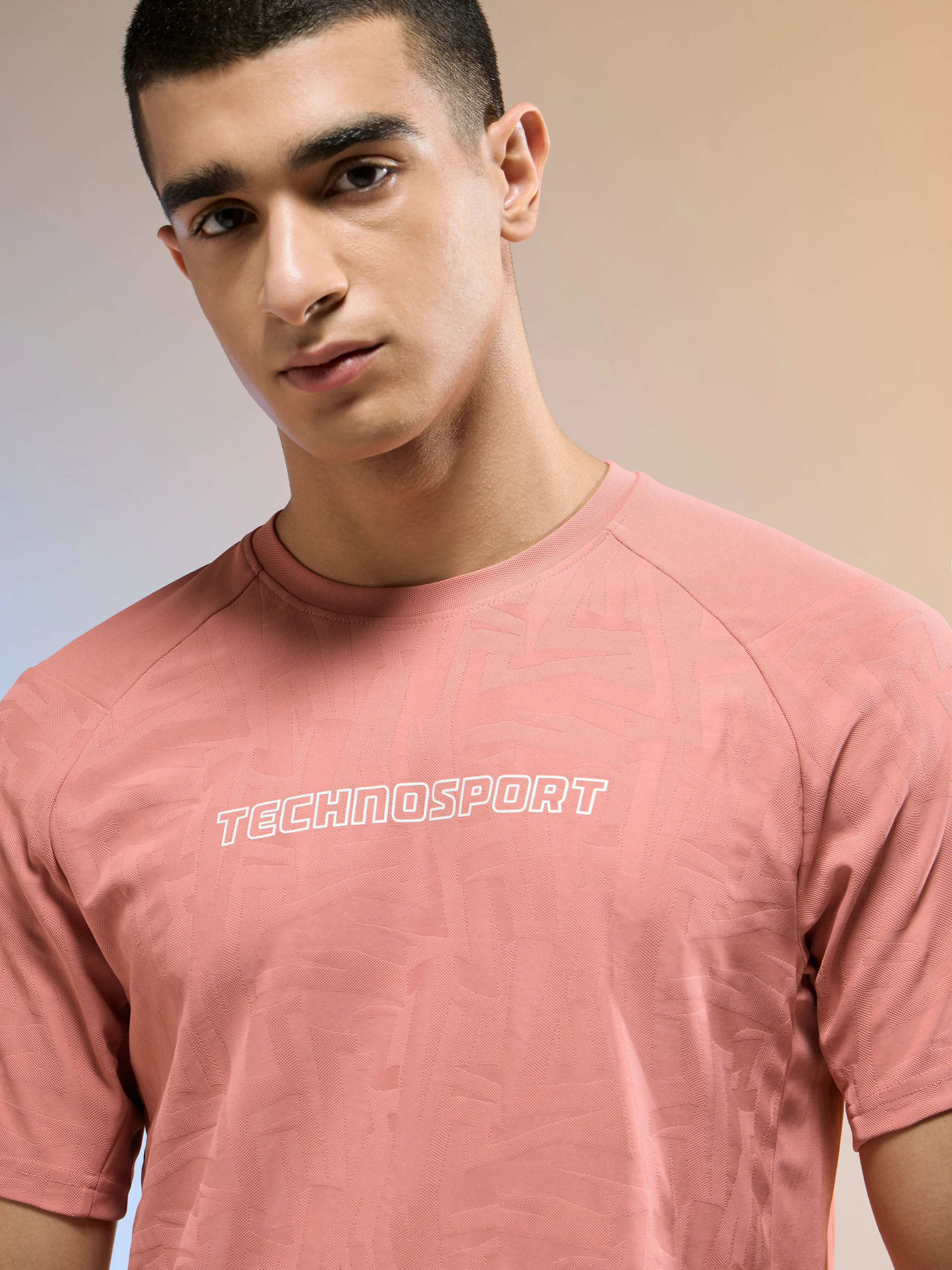 Men Jacquard Slim Fit Round Neck Sports T-shirt with MATPIQ - Image 6