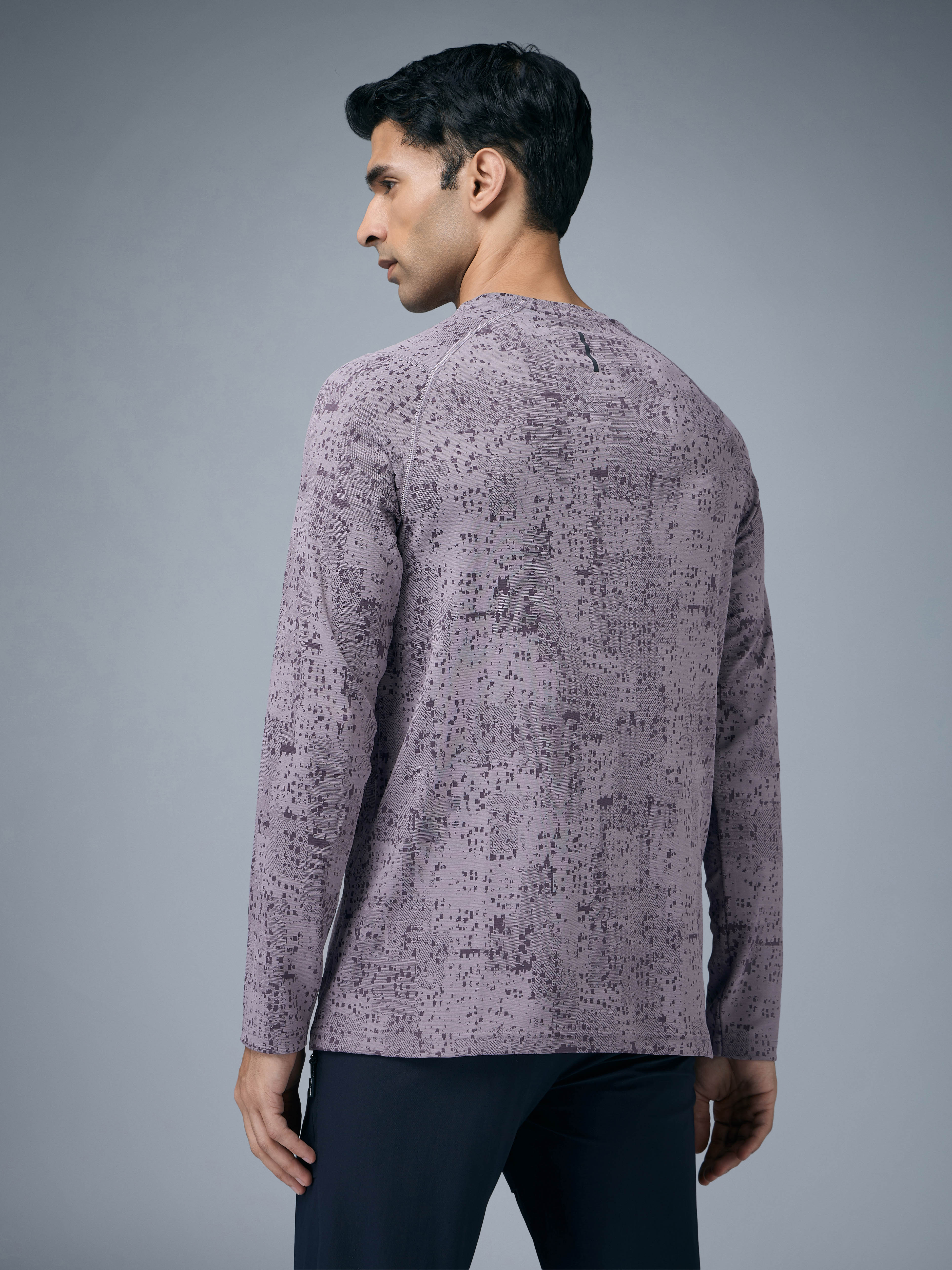 Men Jacquard Slim Fit Round Neck T-shirt with DOUBLE COOL - Image 3