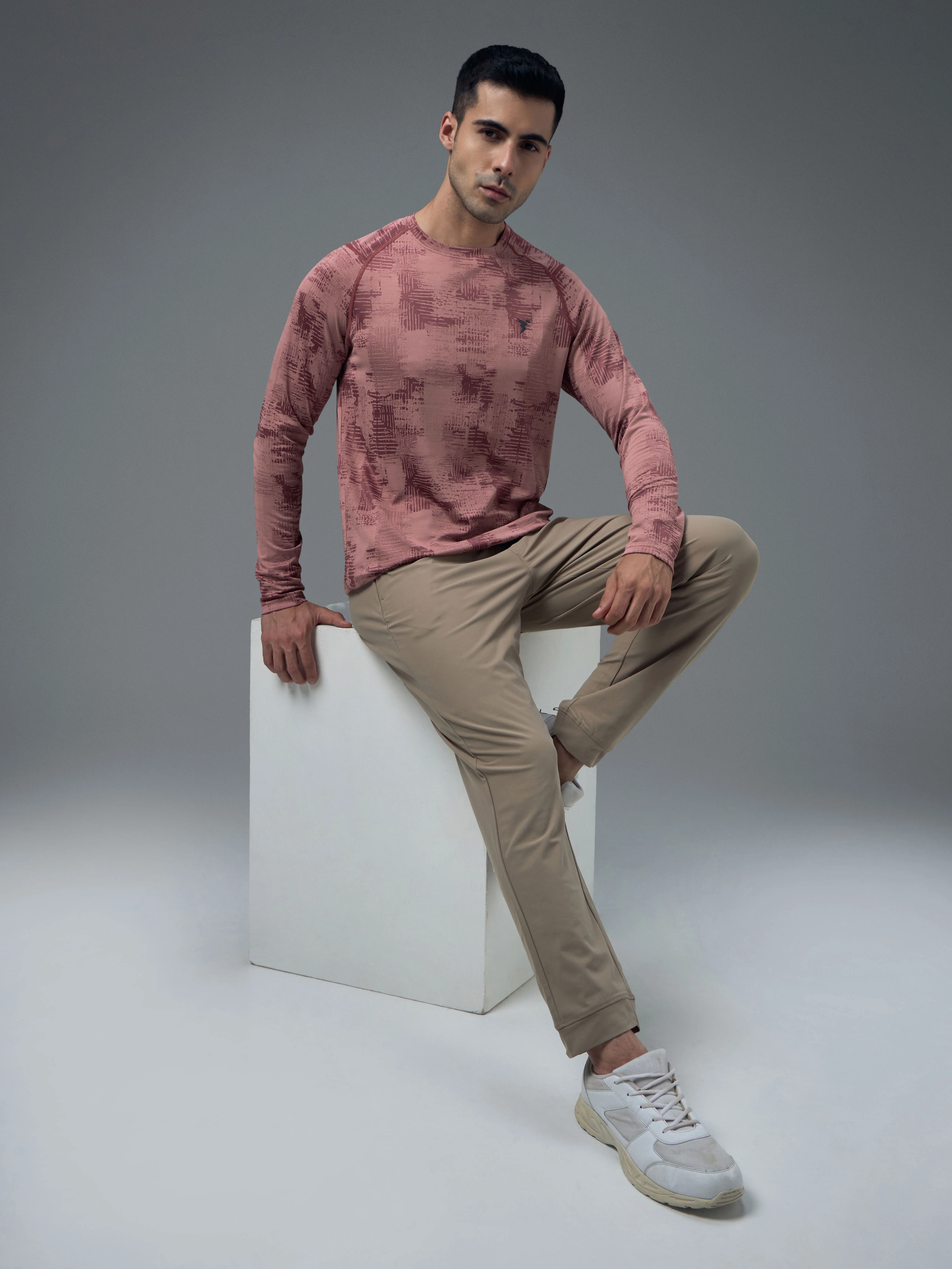 Men Jacquard Slim Fit Round Neck T-shirt with DOUBLE COOL - Image 5