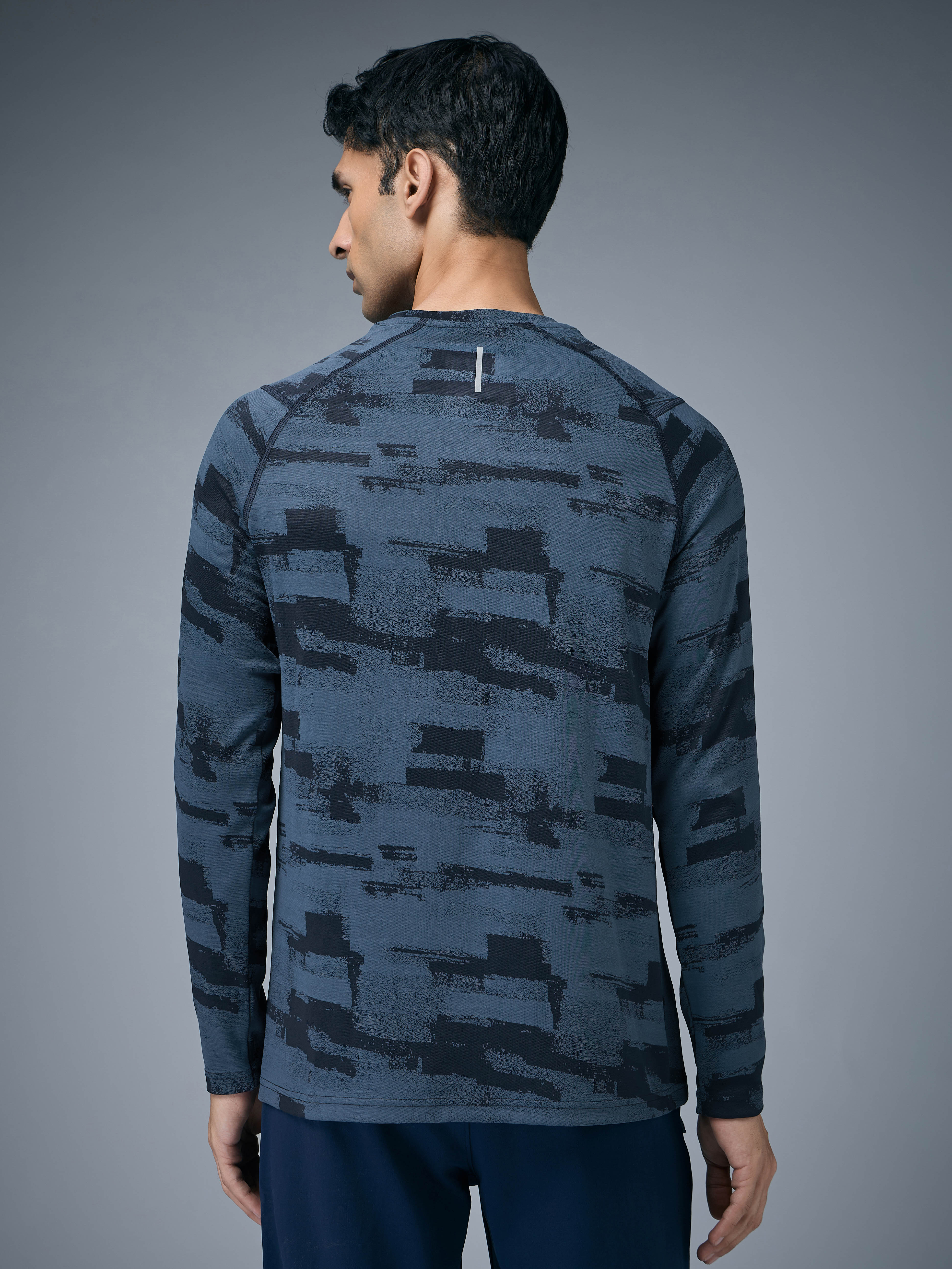 Men Jacquard Slim Fit Round Neck T-shirt with DOUBLE COOL - Image 3