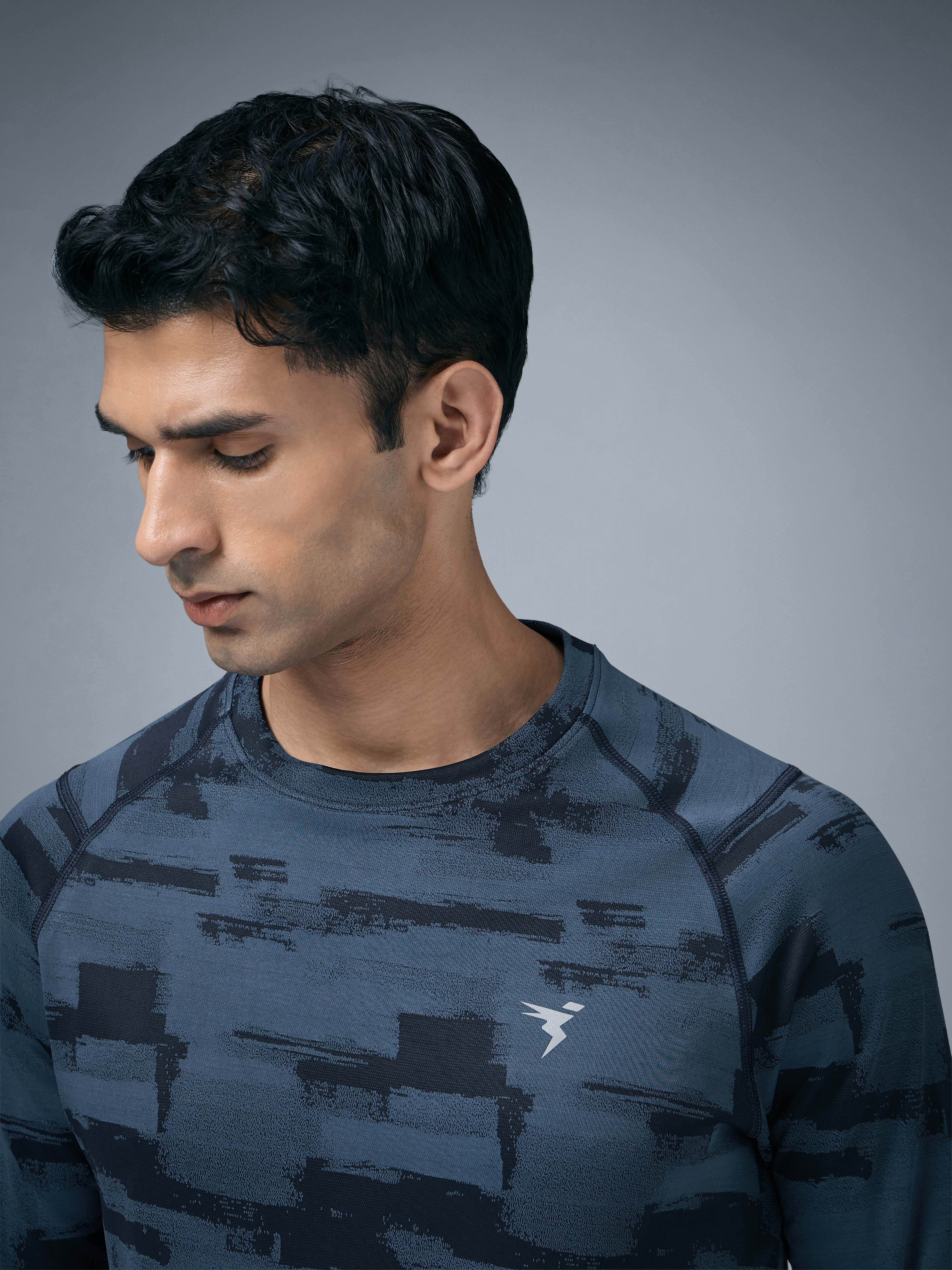 Men Jacquard Slim Fit Round Neck T-shirt with DOUBLE COOL - Image 6