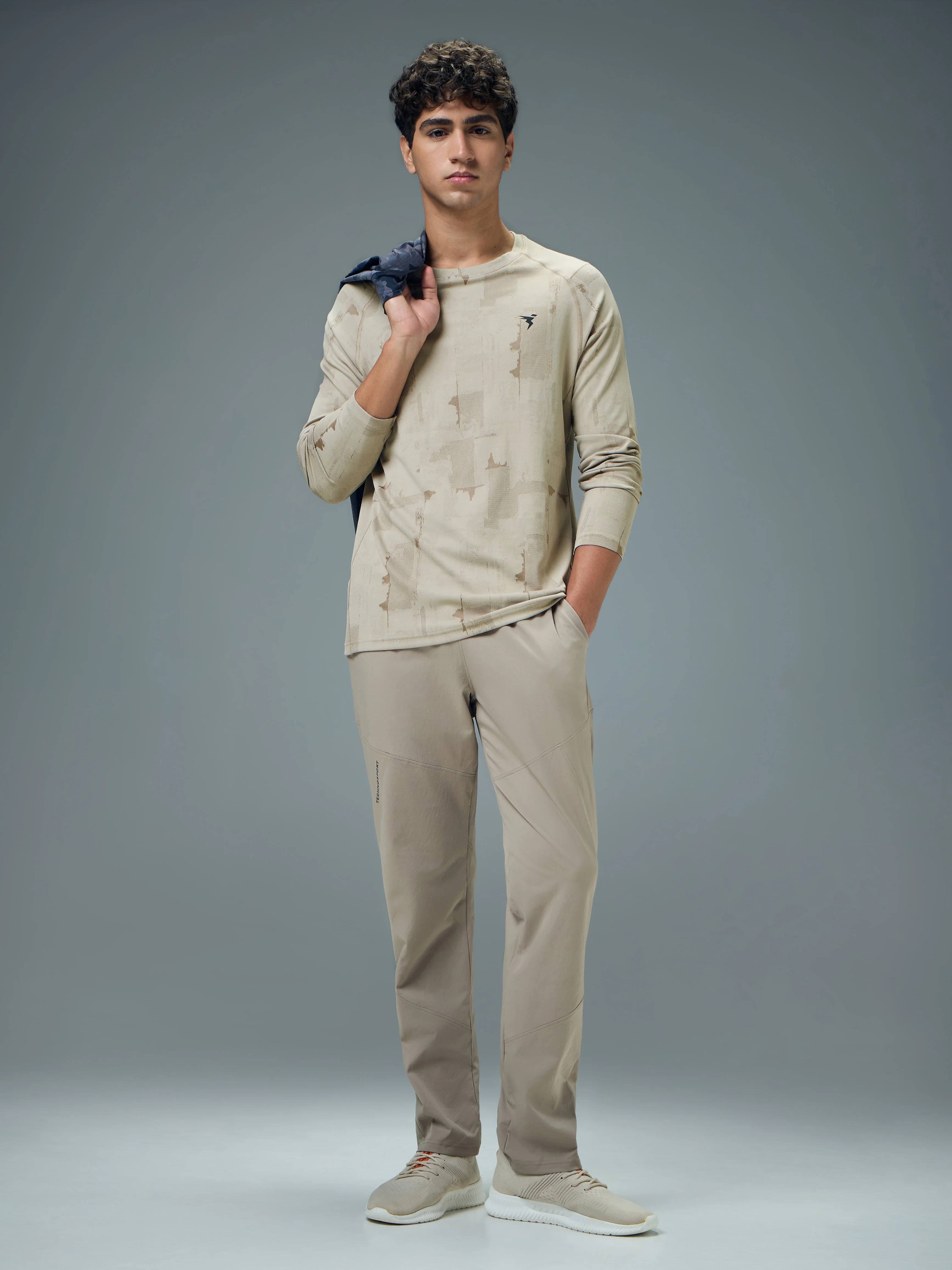 Men Jacquard Slim Fit Round Neck T-shirt with DOUBLE COOL - Image 5