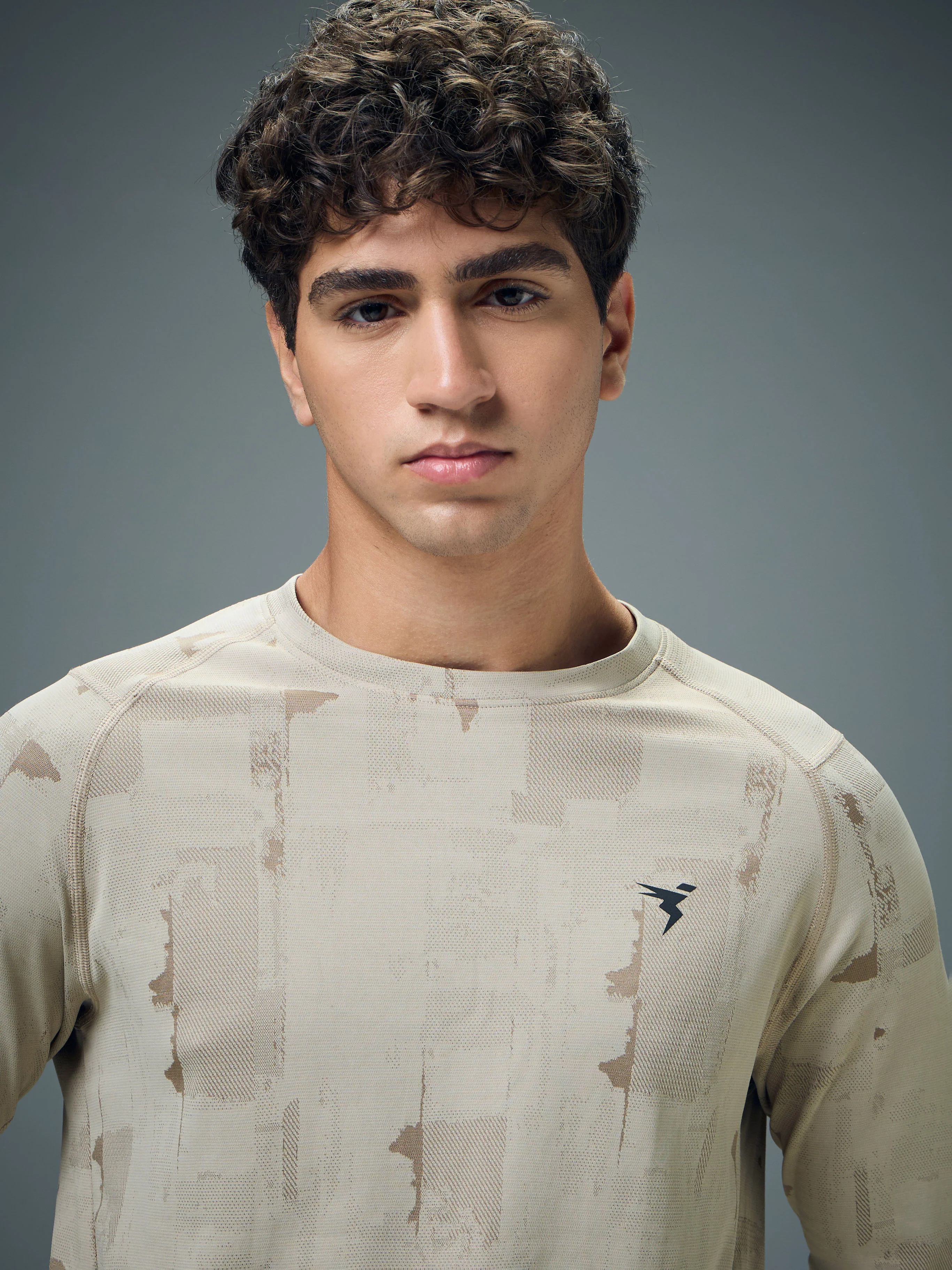 Men Jacquard Slim Fit Round Neck T-shirt with DOUBLE COOL - Image 6