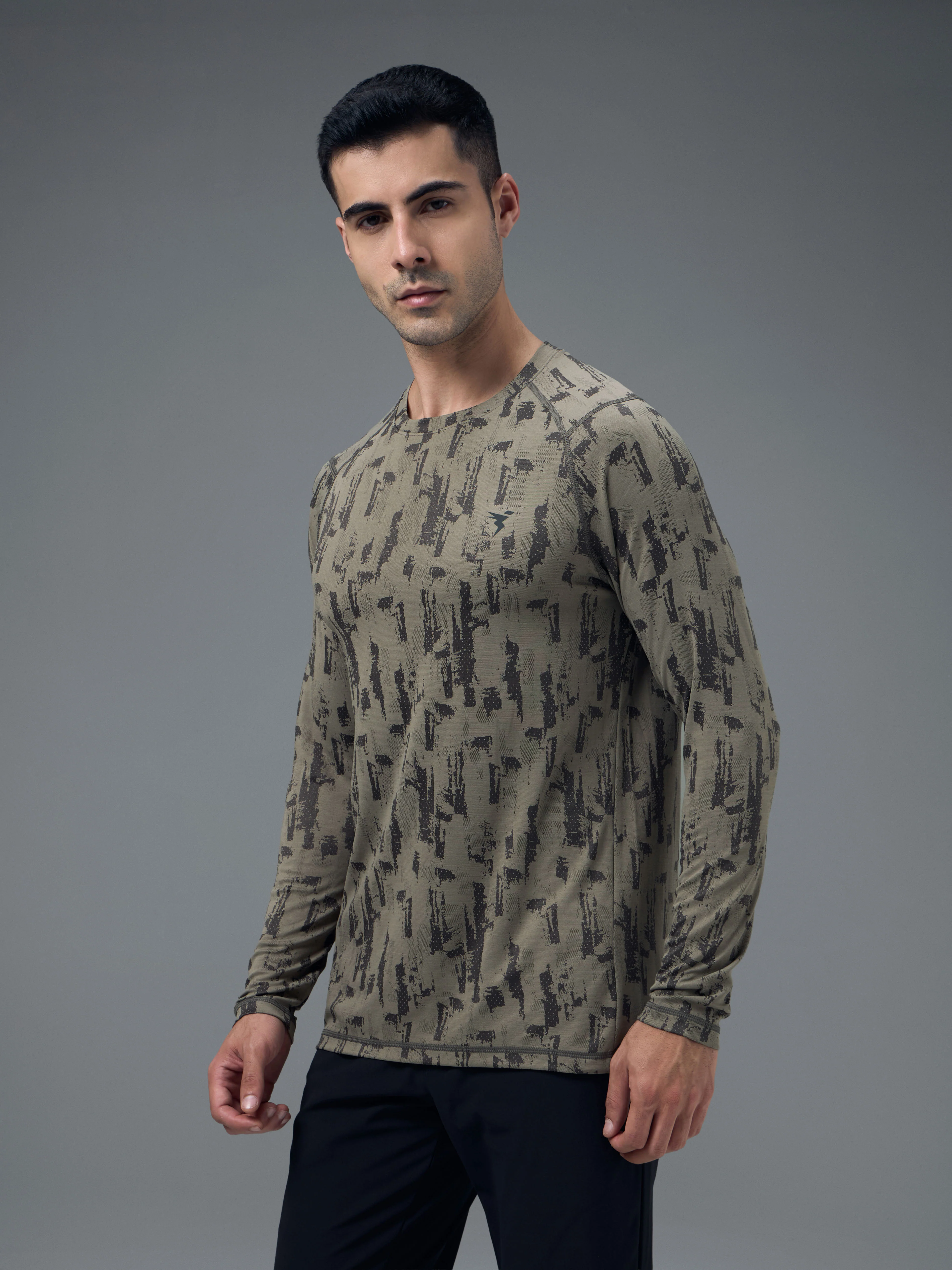 Men Jacquard Slim Fit Round Neck T-shirt with DOUBLE COOL - Image 4