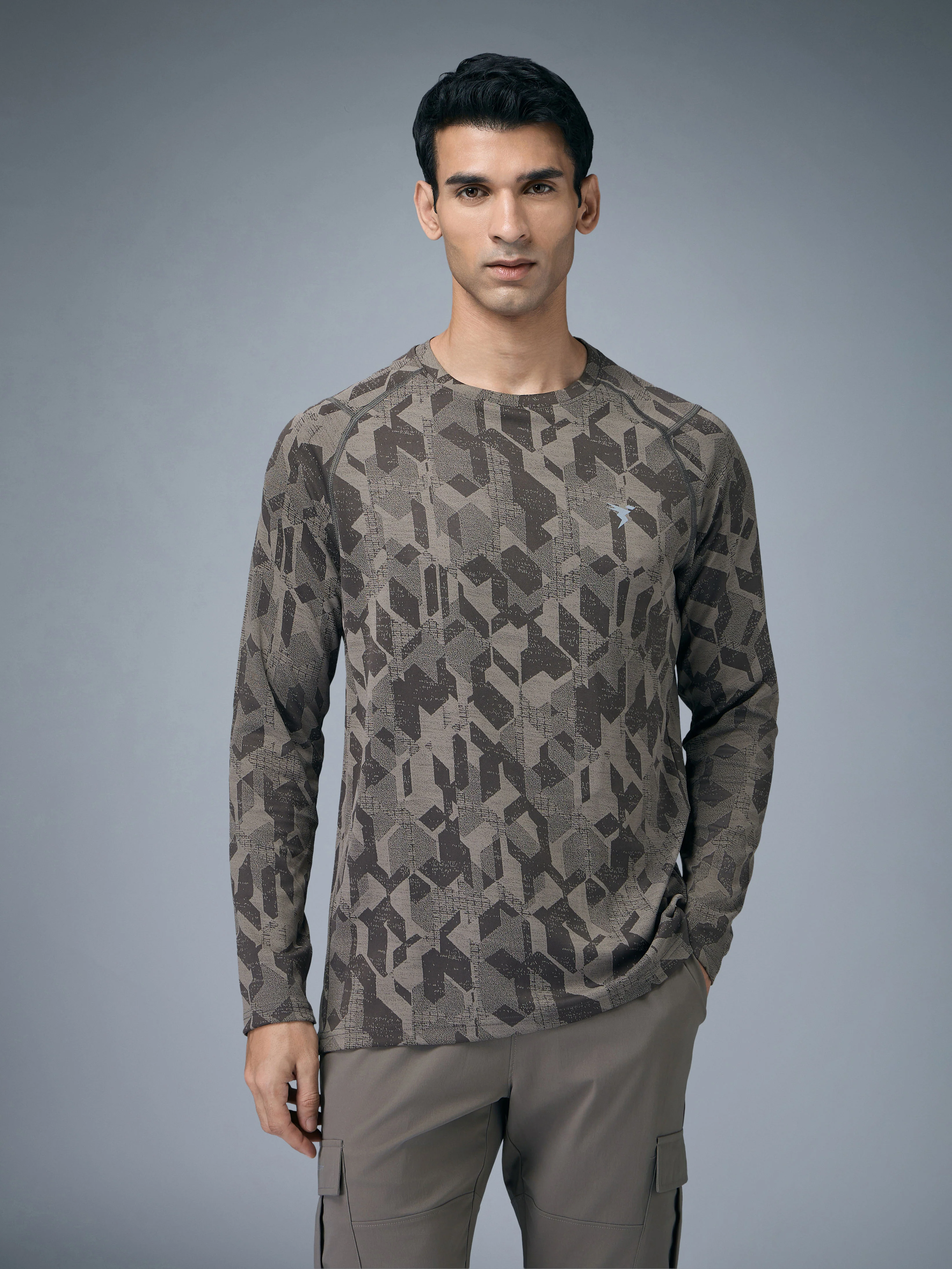 Men Jacquard Slim Fit Round Neck T-shirt with DOUBLE COOL - Image 2