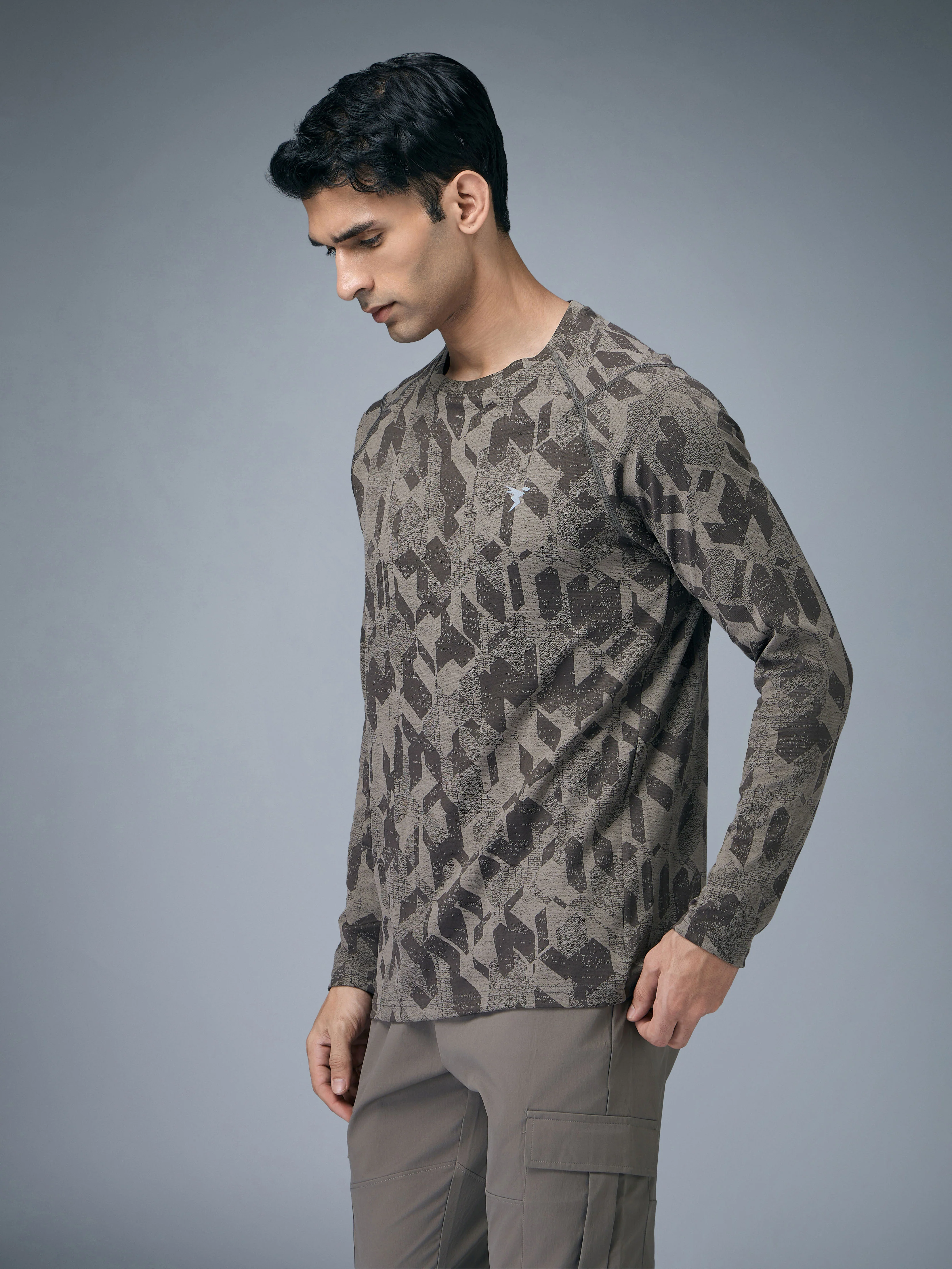 Men Jacquard Slim Fit Round Neck T-shirt with DOUBLE COOL - Image 3