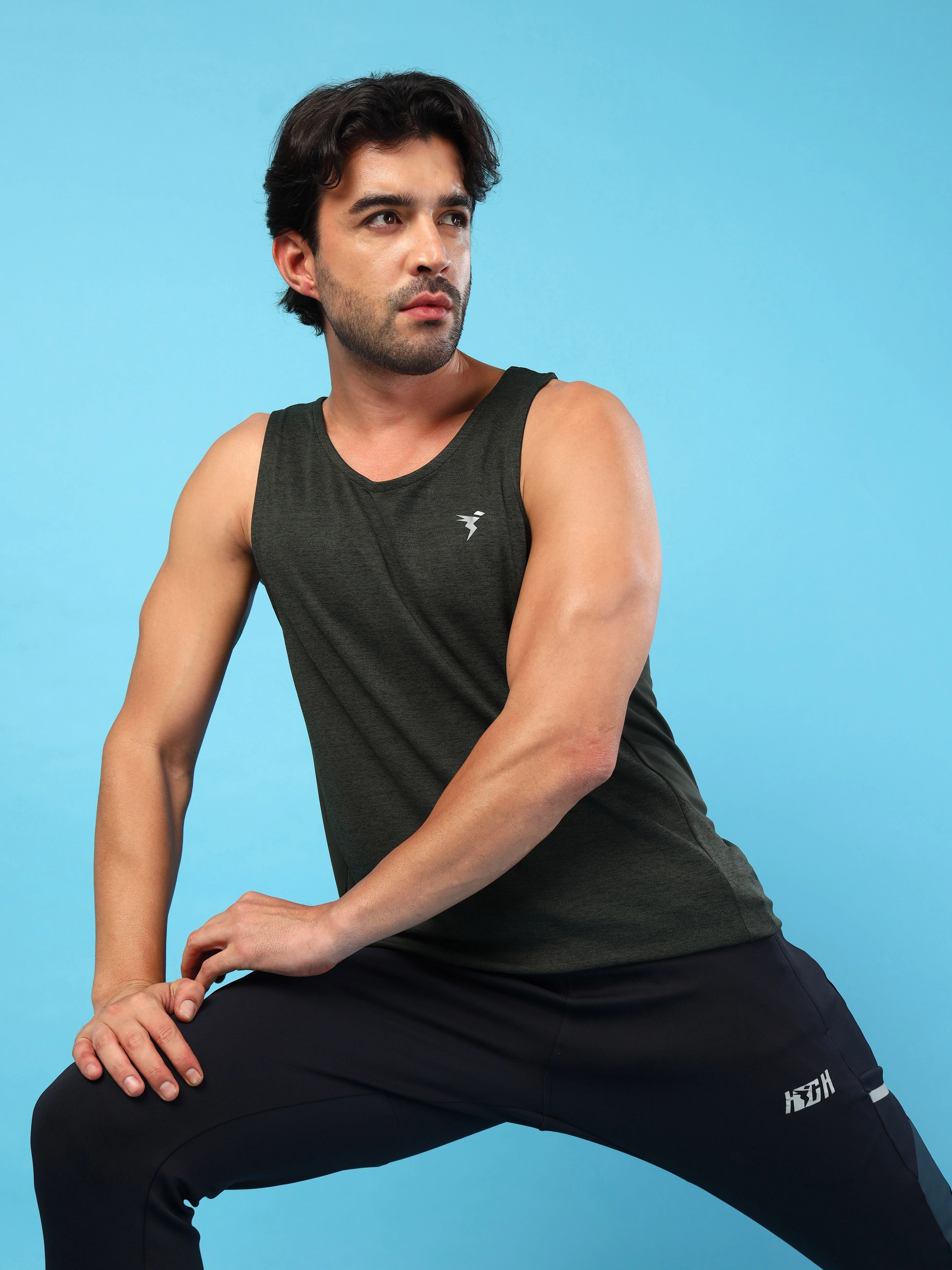 Men Melange Slim Fit Round Neck Sports Innerwear Vest with DOUBLE COOL - Image 4