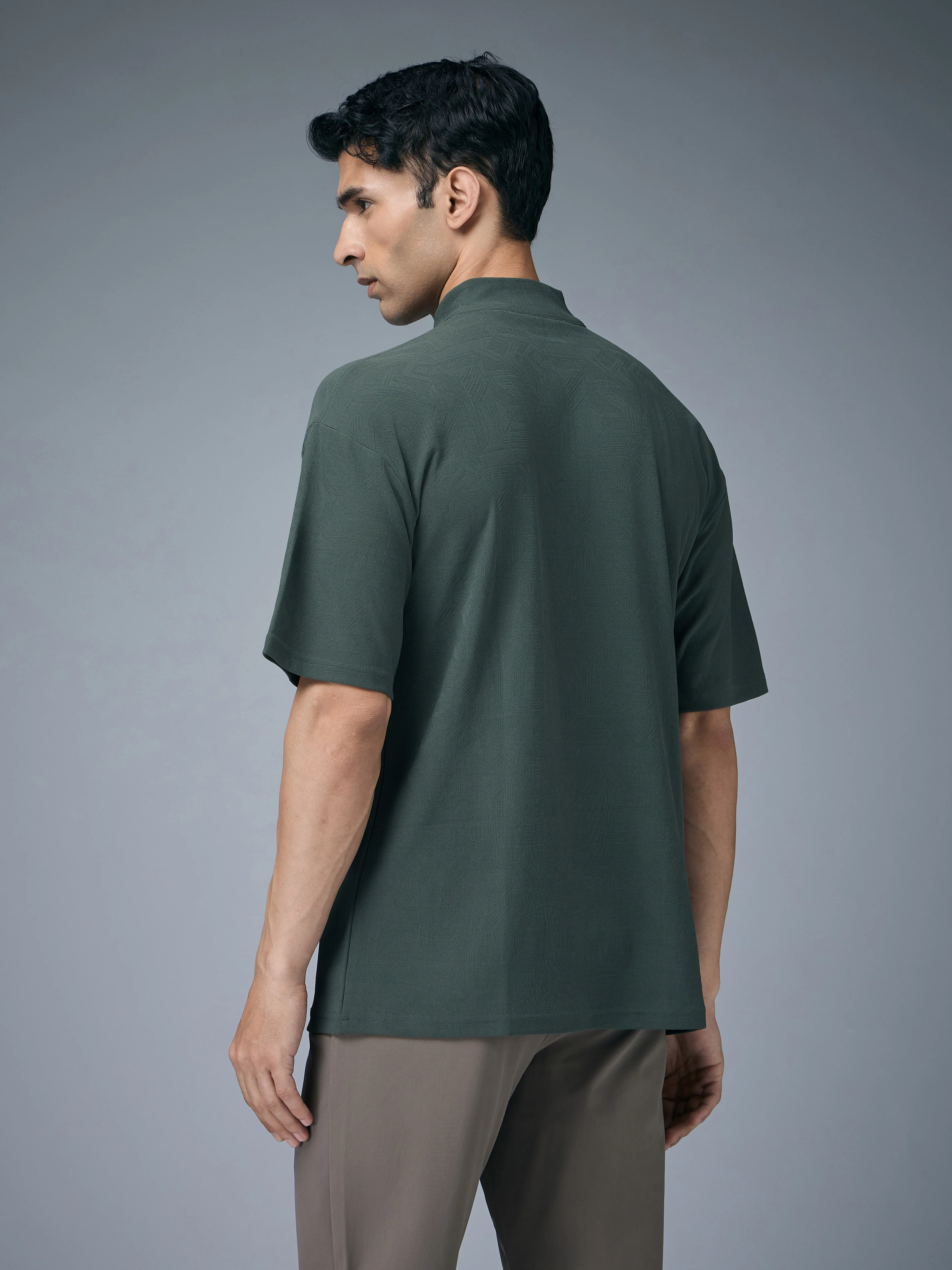 Men Mock Neck Self Design Oversized Active Out T-shirt with MATPIQ - Image 3