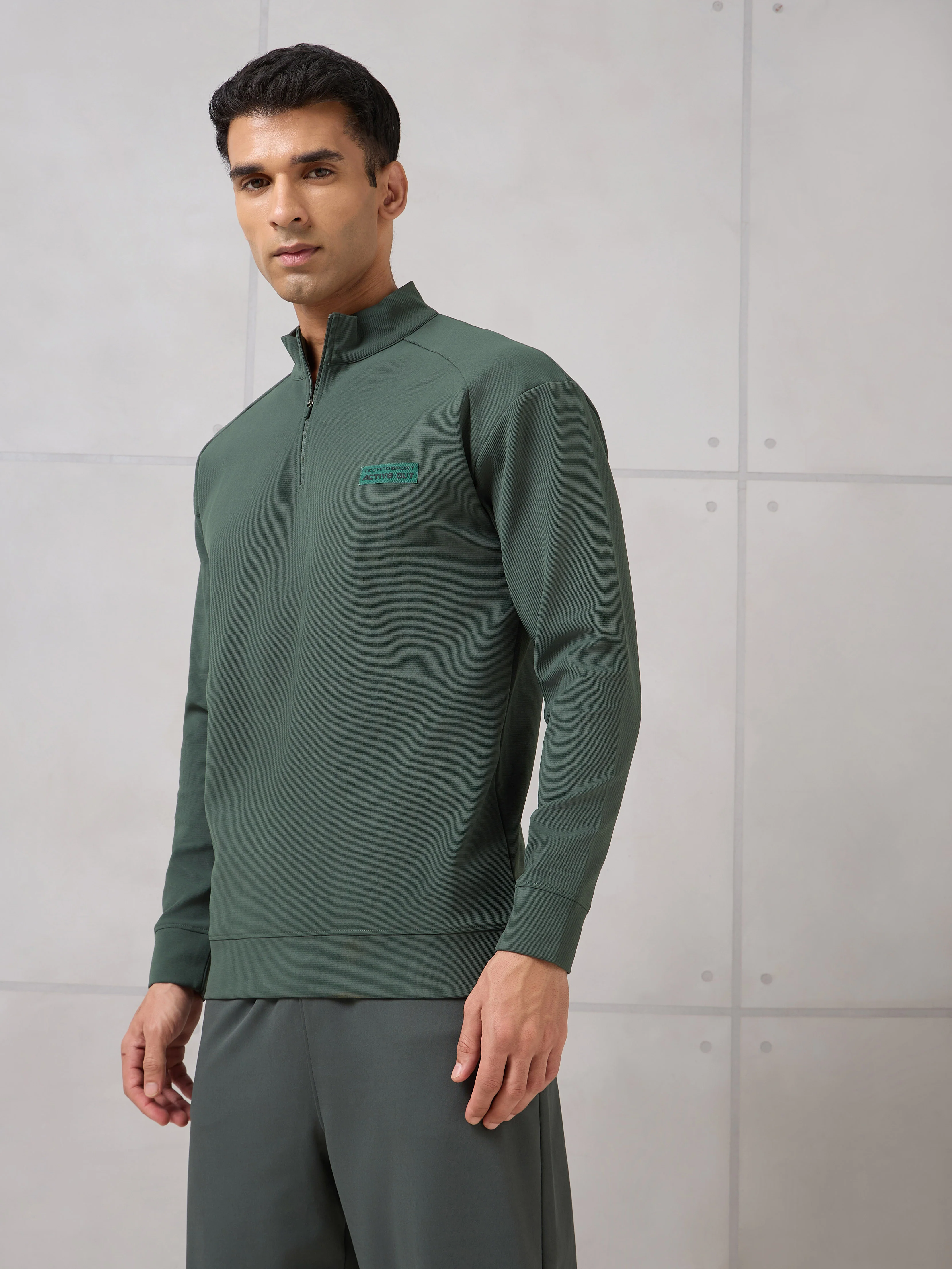 Men Mock Neck Slim Fit Solid Active Out T-shirt with ELASTOPLUS - Image 4