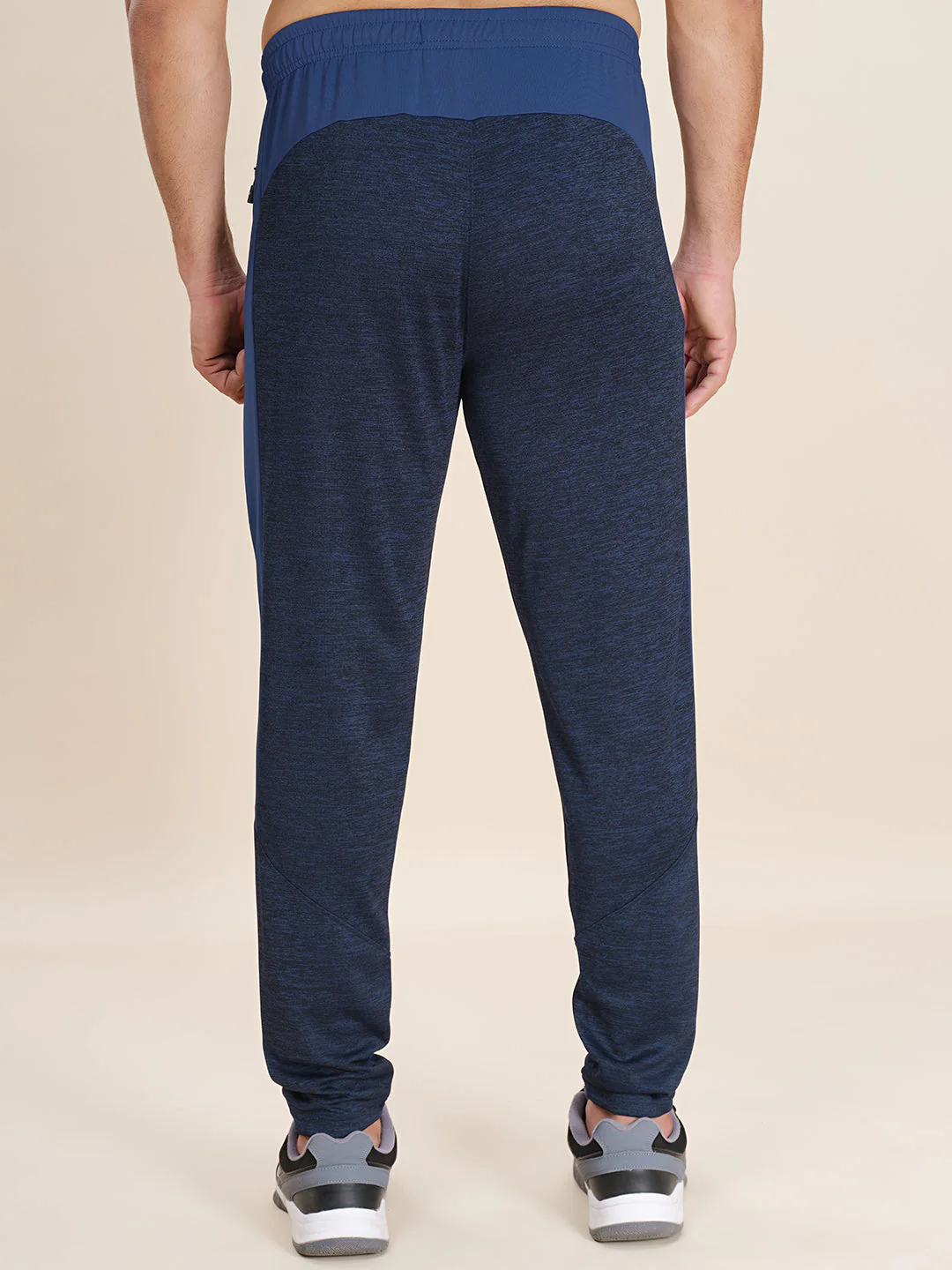 Men Plus Size Solid Slim Fit Active Trackpants - Image 3
