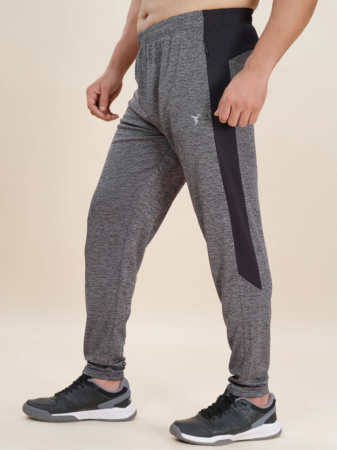 Men Plus Size Solid Slim Fit Active Trackpants - Image 2