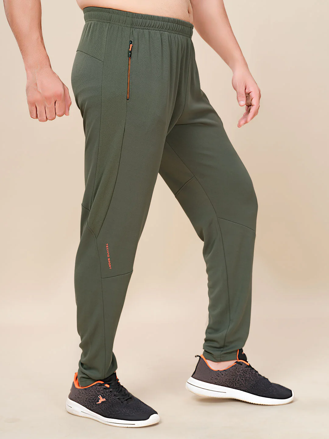 Men Plus Size Solid Slim Fit Trackpants with TECHNO DRY - Image 3