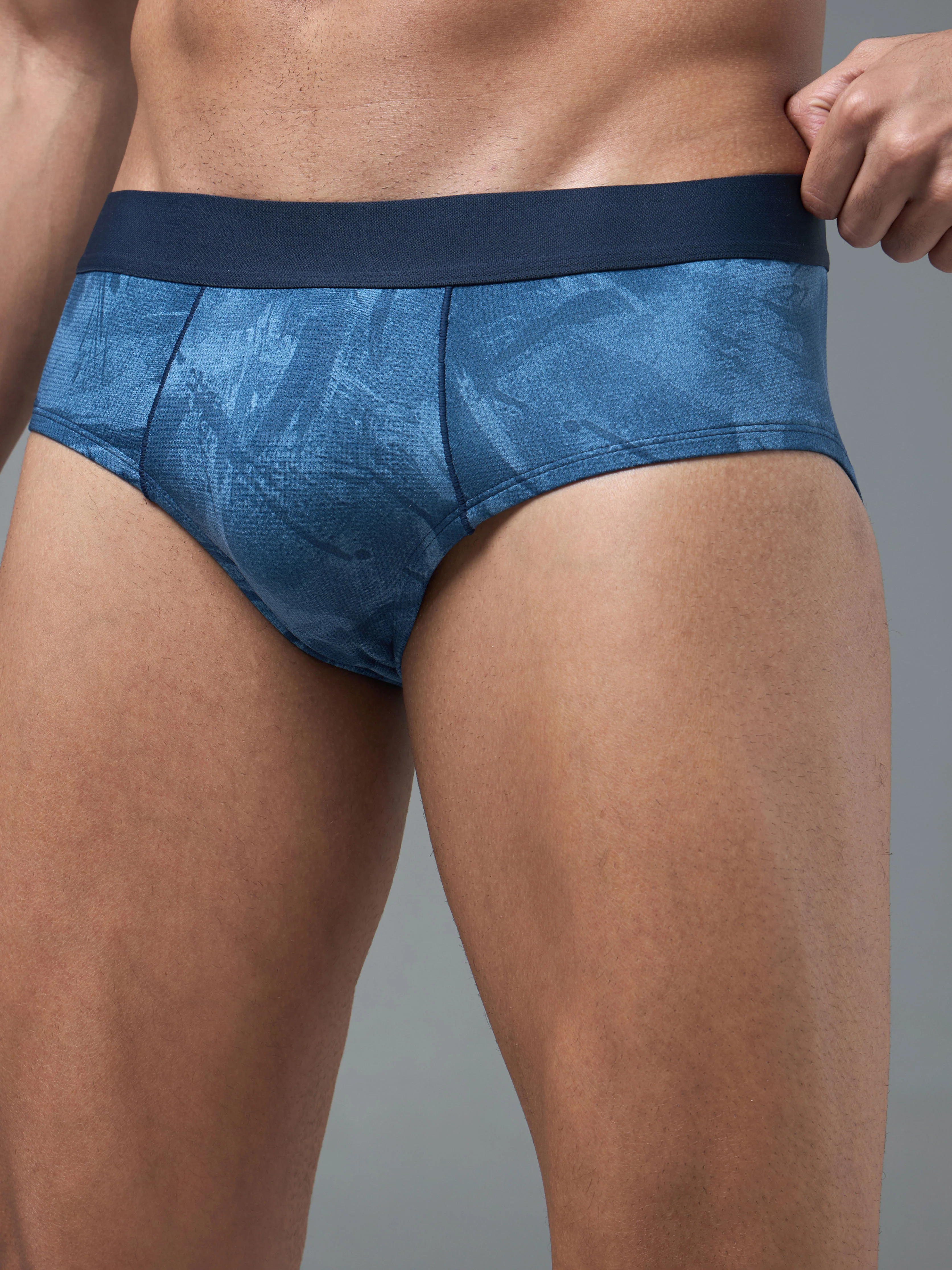 Men Printed Briefs with ELASTO LITE - Image 5