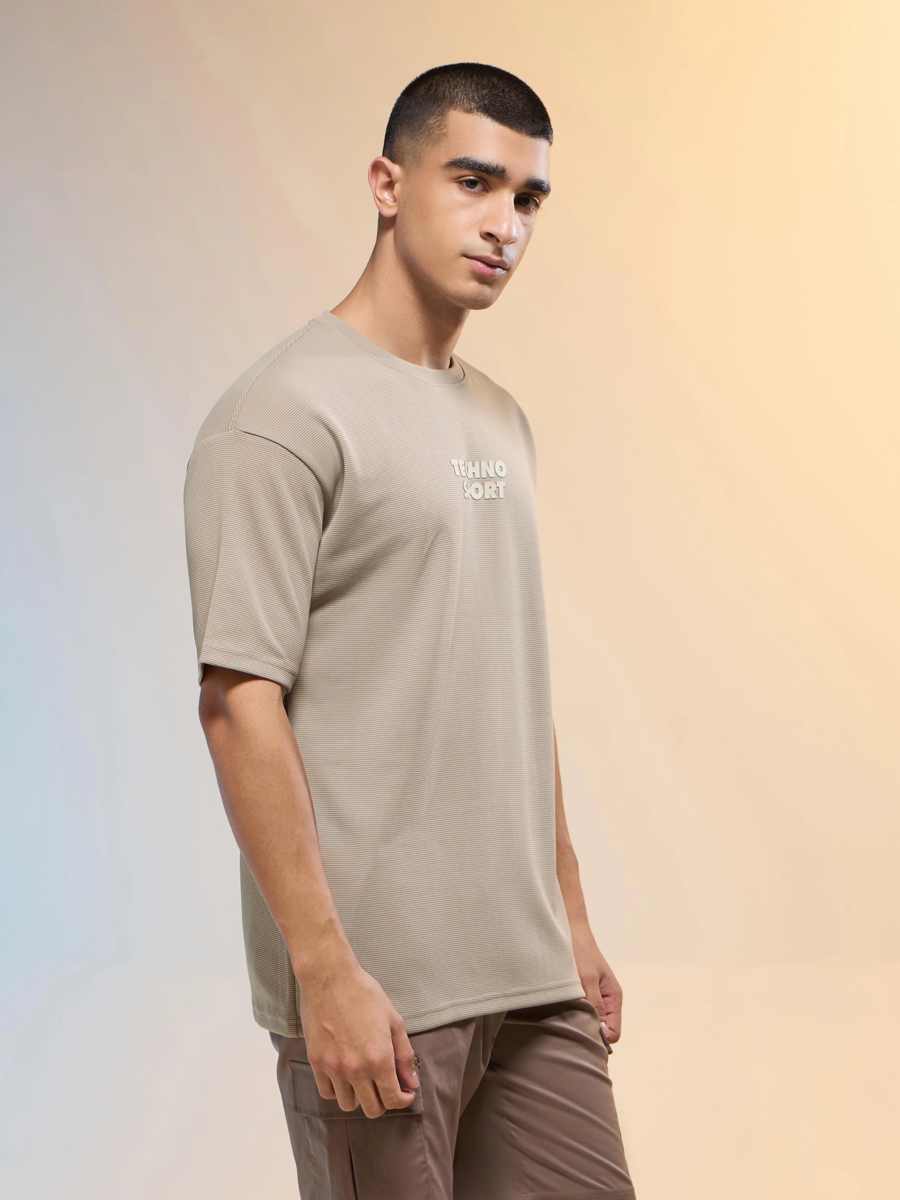 Men Printed Oversized Round Neck T-shirt with COTFLEX - Image 4