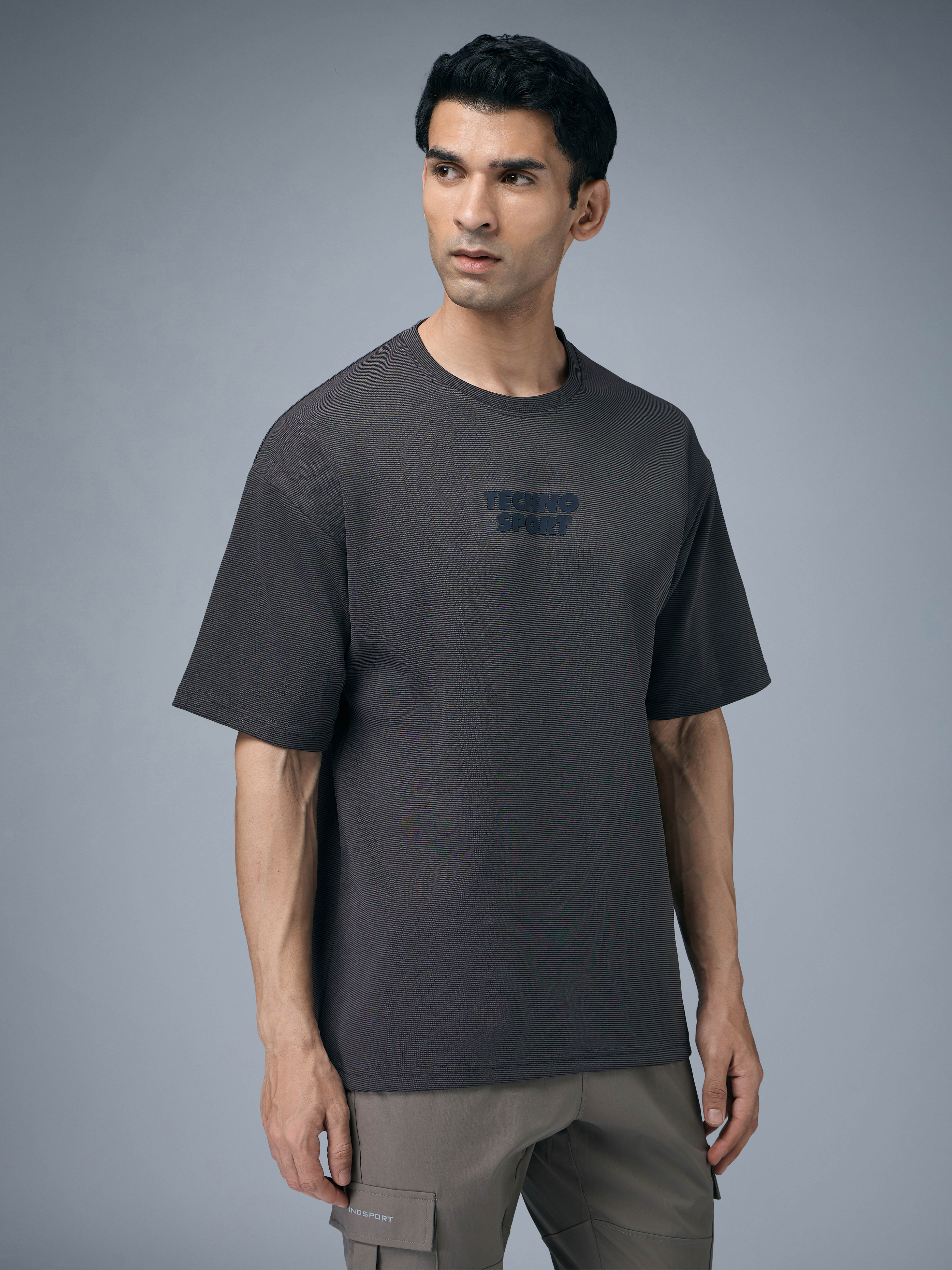 Men Printed Oversized Round Neck T-shirt with COTFLEX - Image 4